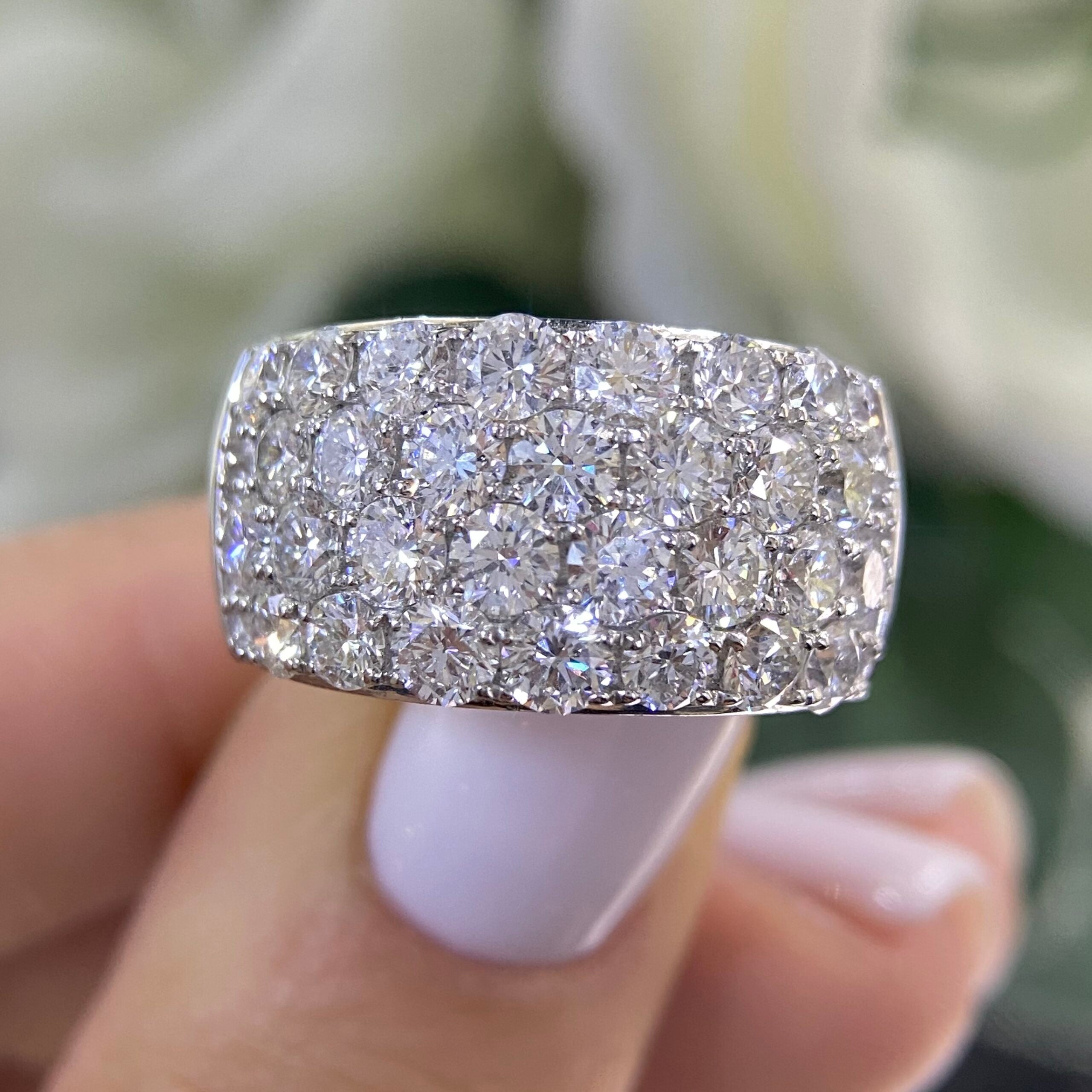 18K White Gold Natural Diamond Ring – 4.50CT SI Clarity | WB043