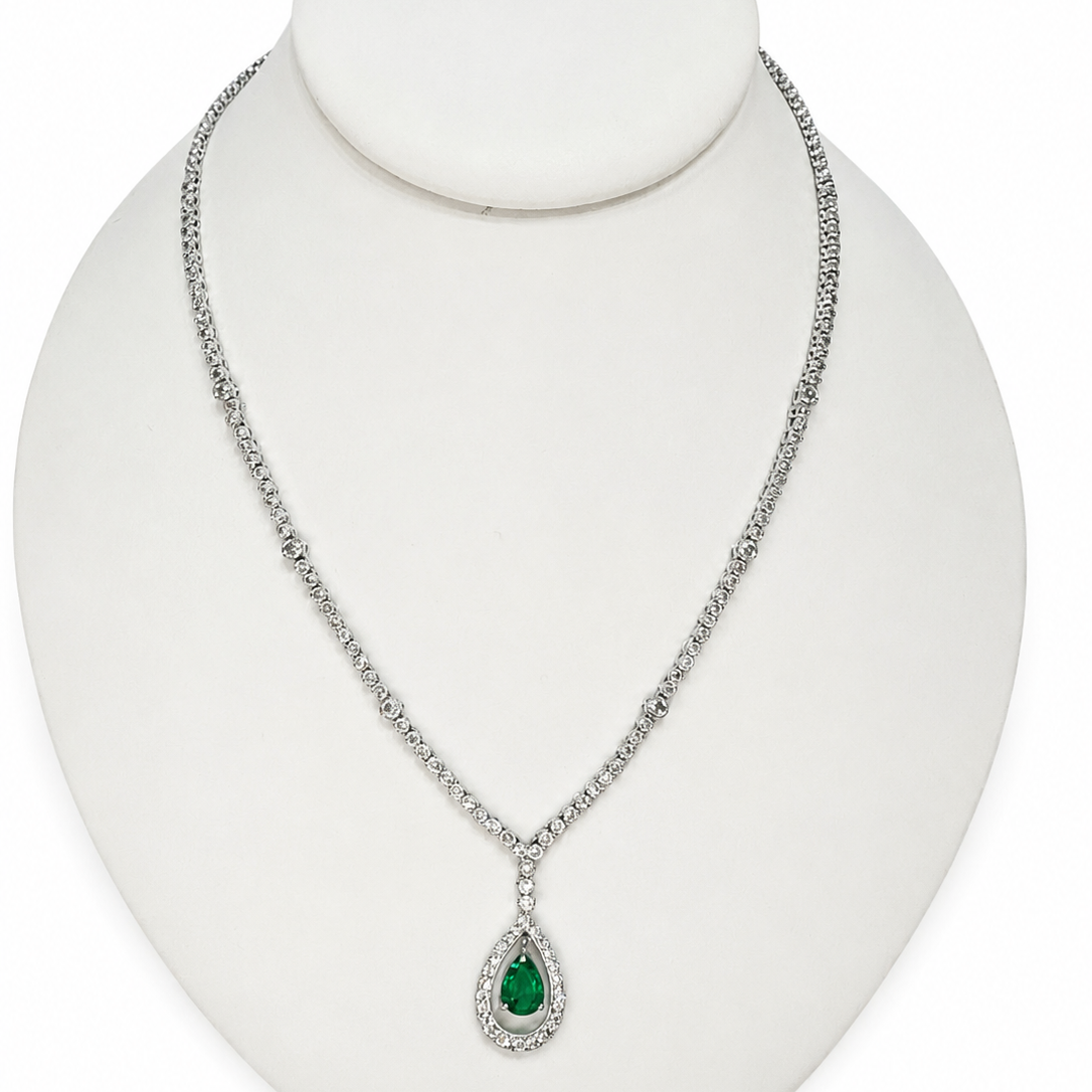 18K White Gold Emerald & Diamond Necklace – 1.50ct Emerald, 1.70ct Diamonds DN026 ILJJ