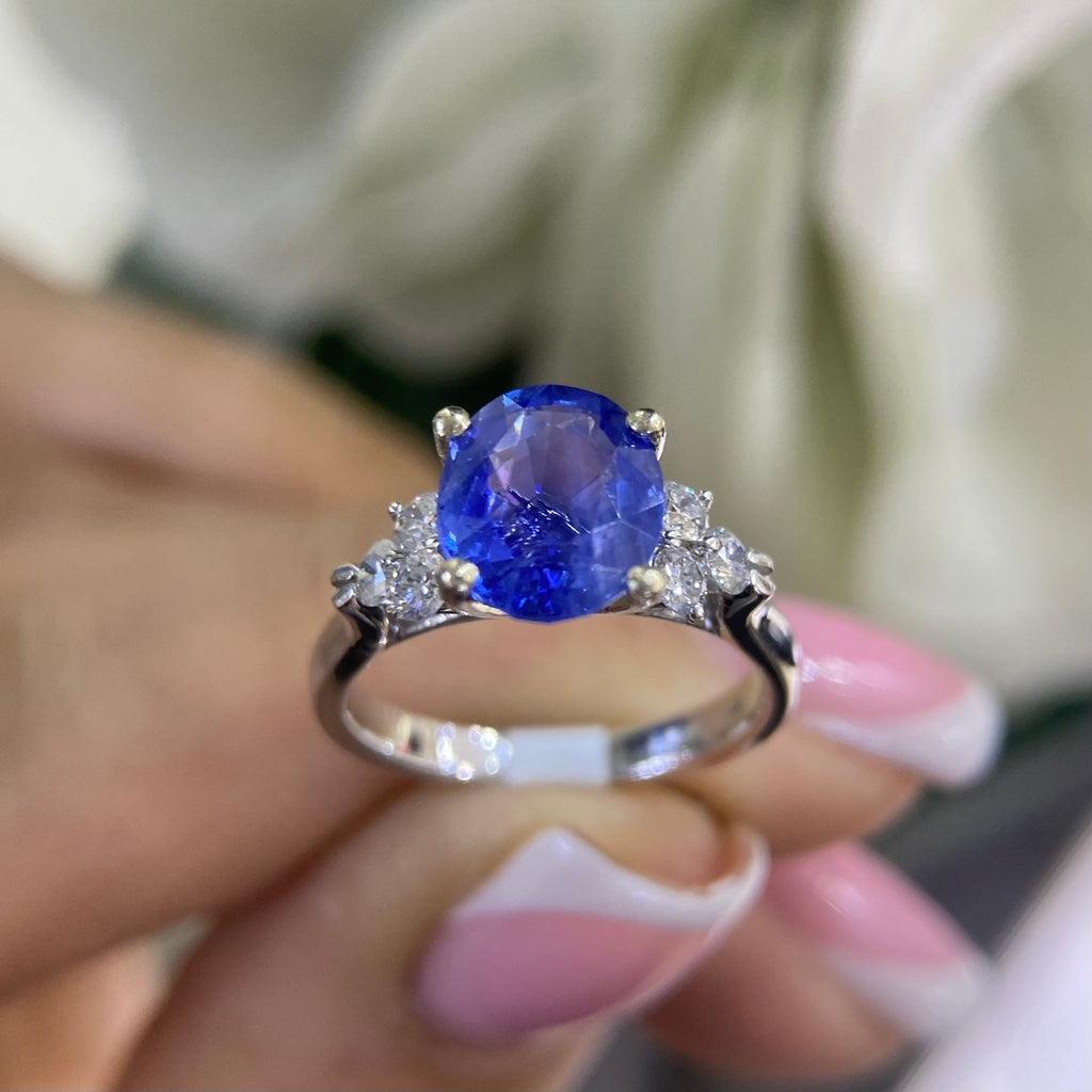 14K White Gold Natural Sapphire & Diamond Ring – 2.42CT Sapphire / 0.30CT Diamonds | SDR005