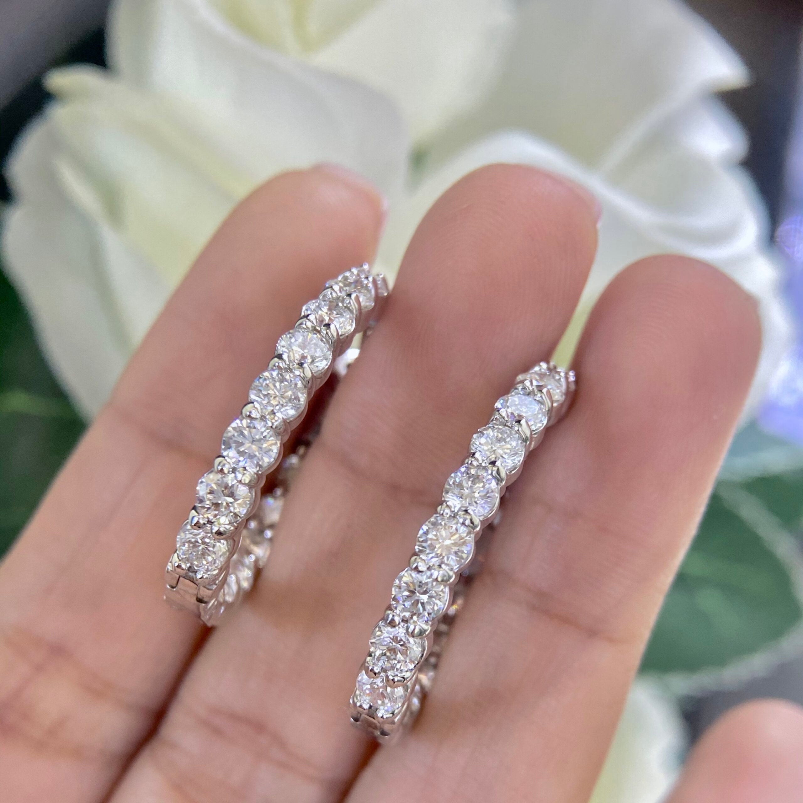14K White Gold Oval Diamond Hoop Earrings – 5.50CT DIER0122 NAJJ