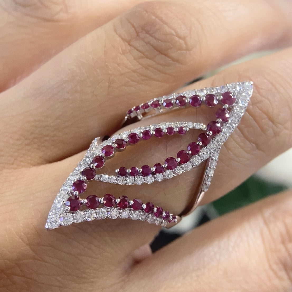 18K White Gold Ruby & Diamond Ring – 1.62CT Rubies / 1.40CT Diamonds | BALTT