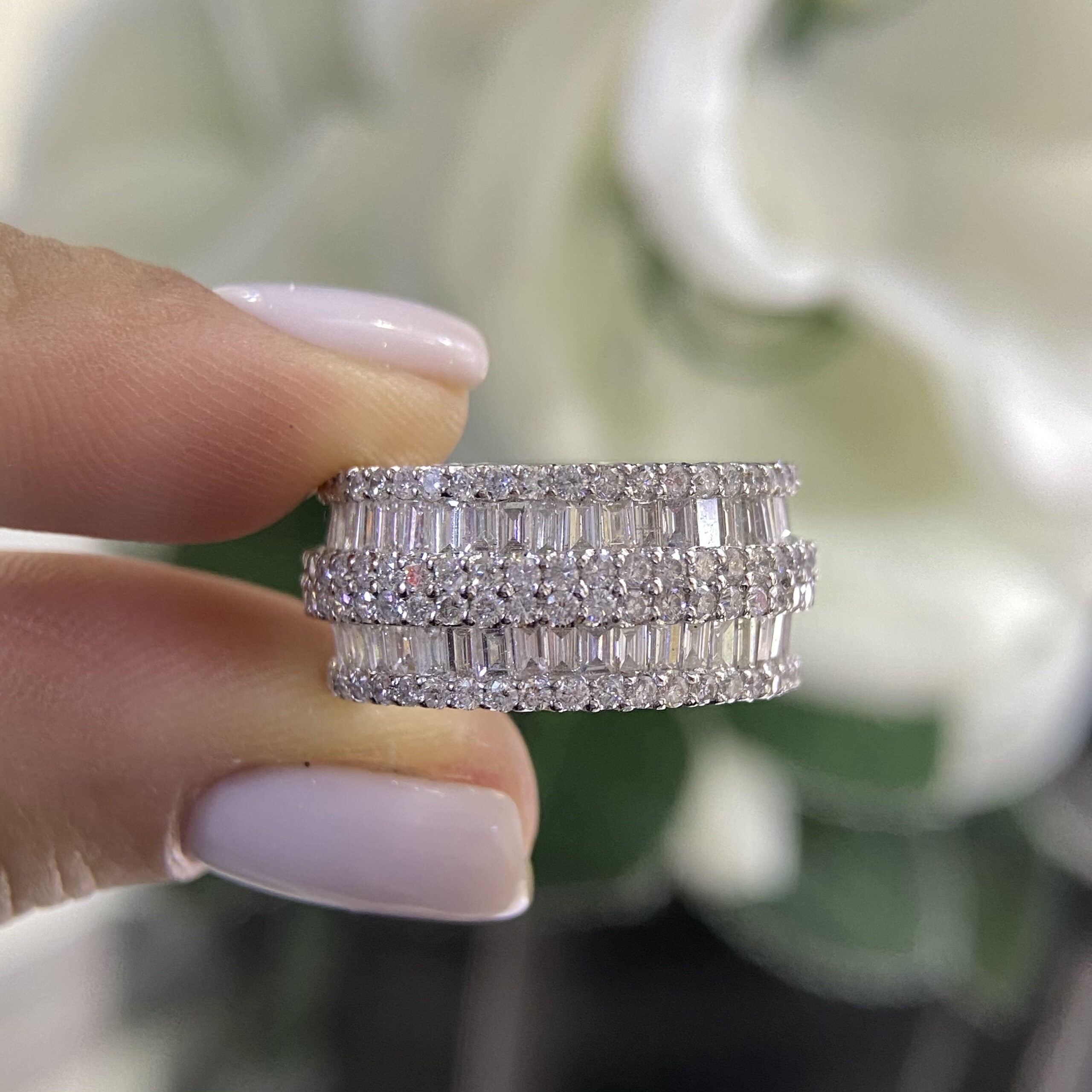 18K White Gold Diamond Eternity Ring – 5.80CT Total Diamonds | WB101