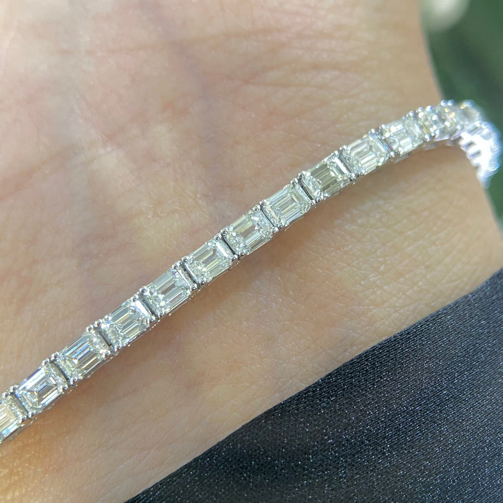 18K White Gold Emerald Cut Diamond Bracelet – 7.50CT G-H/VS | DB056