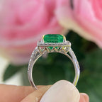 18K White Gold Natural Emerald & Diamond Ring – 3.28CT Emerald / 0.55CT Diamonds | EMR005
