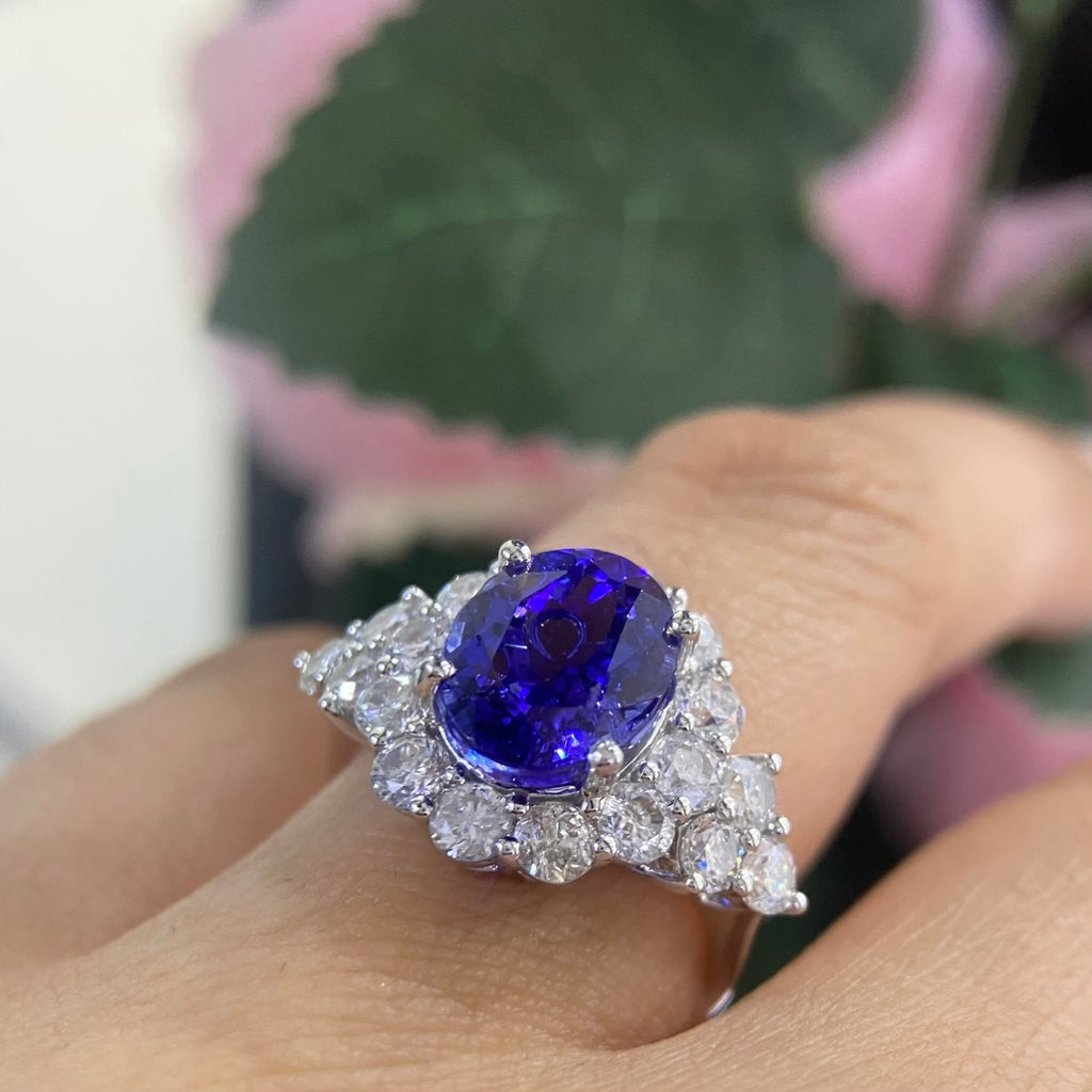 18K White Gold Tanzanite & Diamond Halo Ring – 4.51CT Tanzanite / 2.21CT Diamonds | TANR008