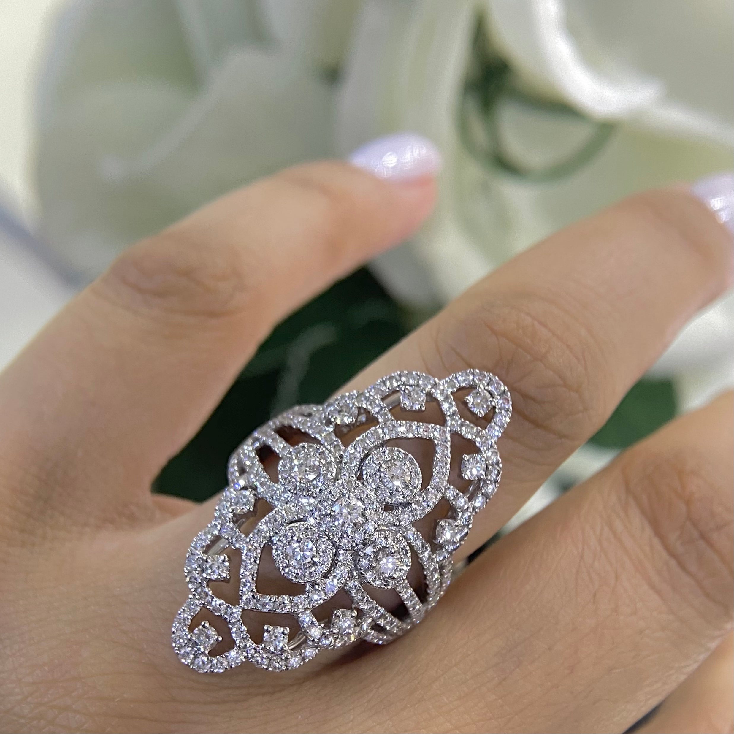 18K White Gold Diamond Ring – 2.18CT G-H/SI | DR102