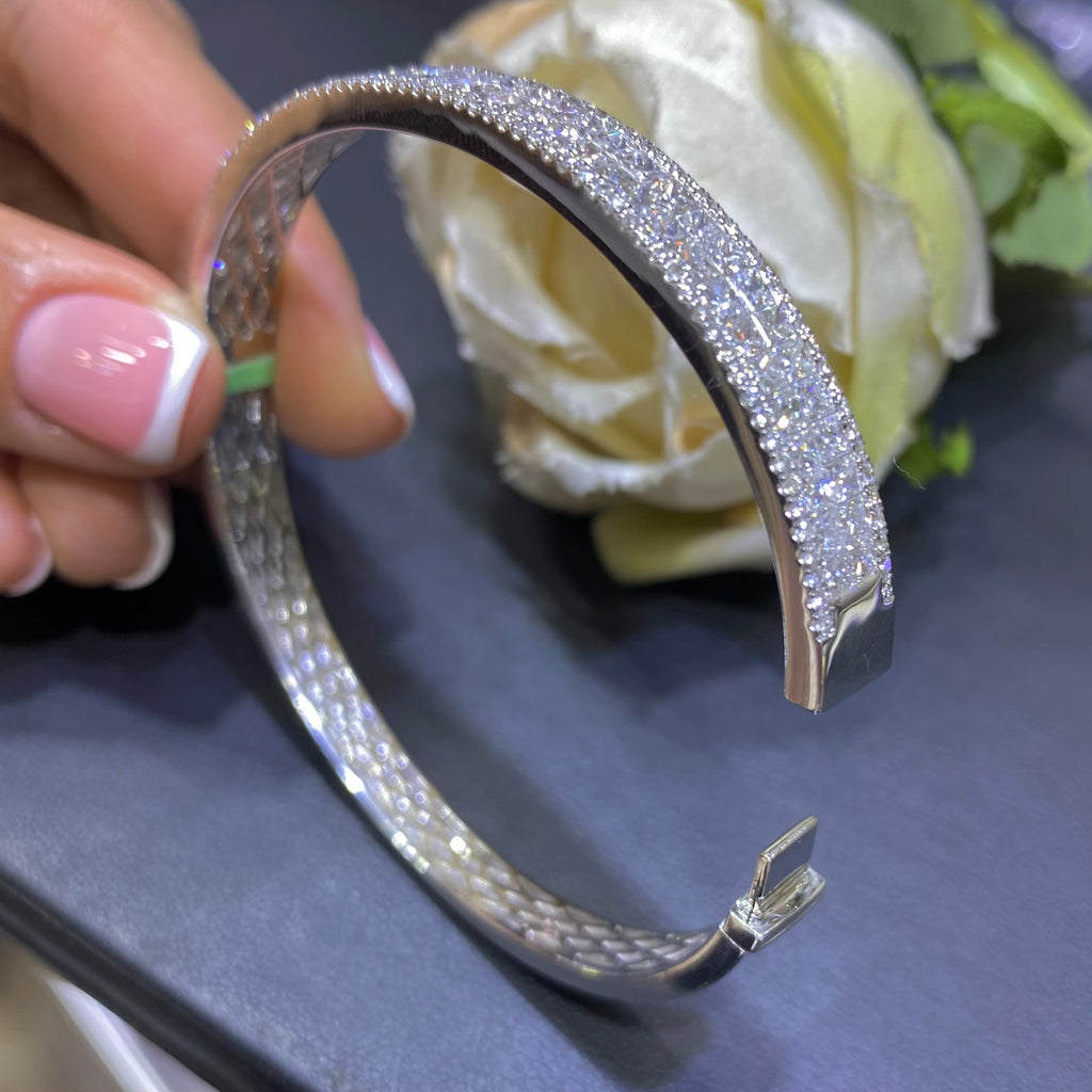 18K White Gold Diamond Bangle Bracelet with 6.55CT Round and Princess Cut Diamonds DBAN014TJJJ
