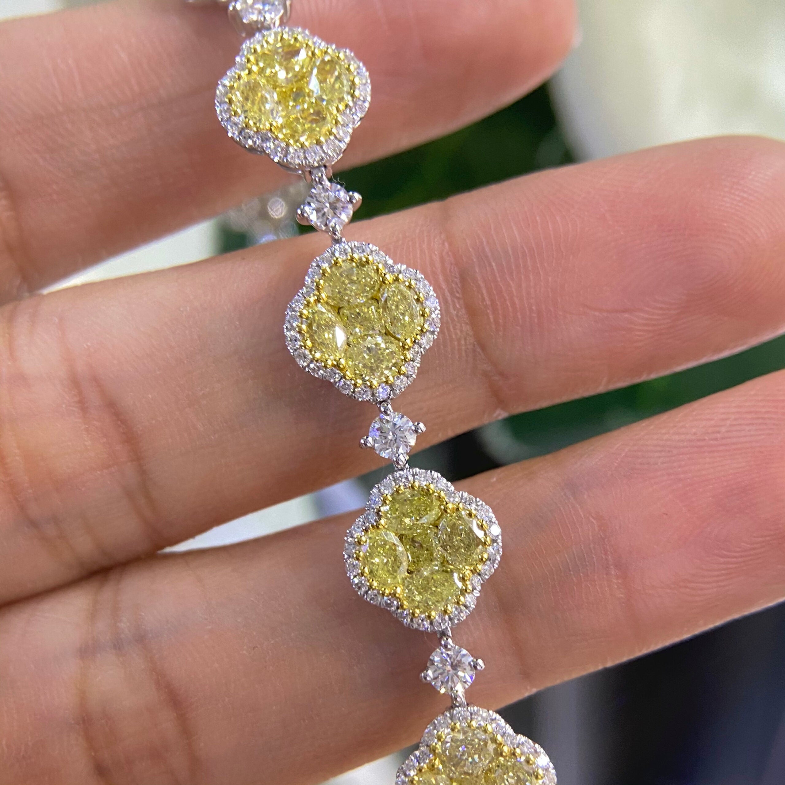 Fancy Yellow & White Diamond Bracelet – 11.60CT Total Weight | DB0075