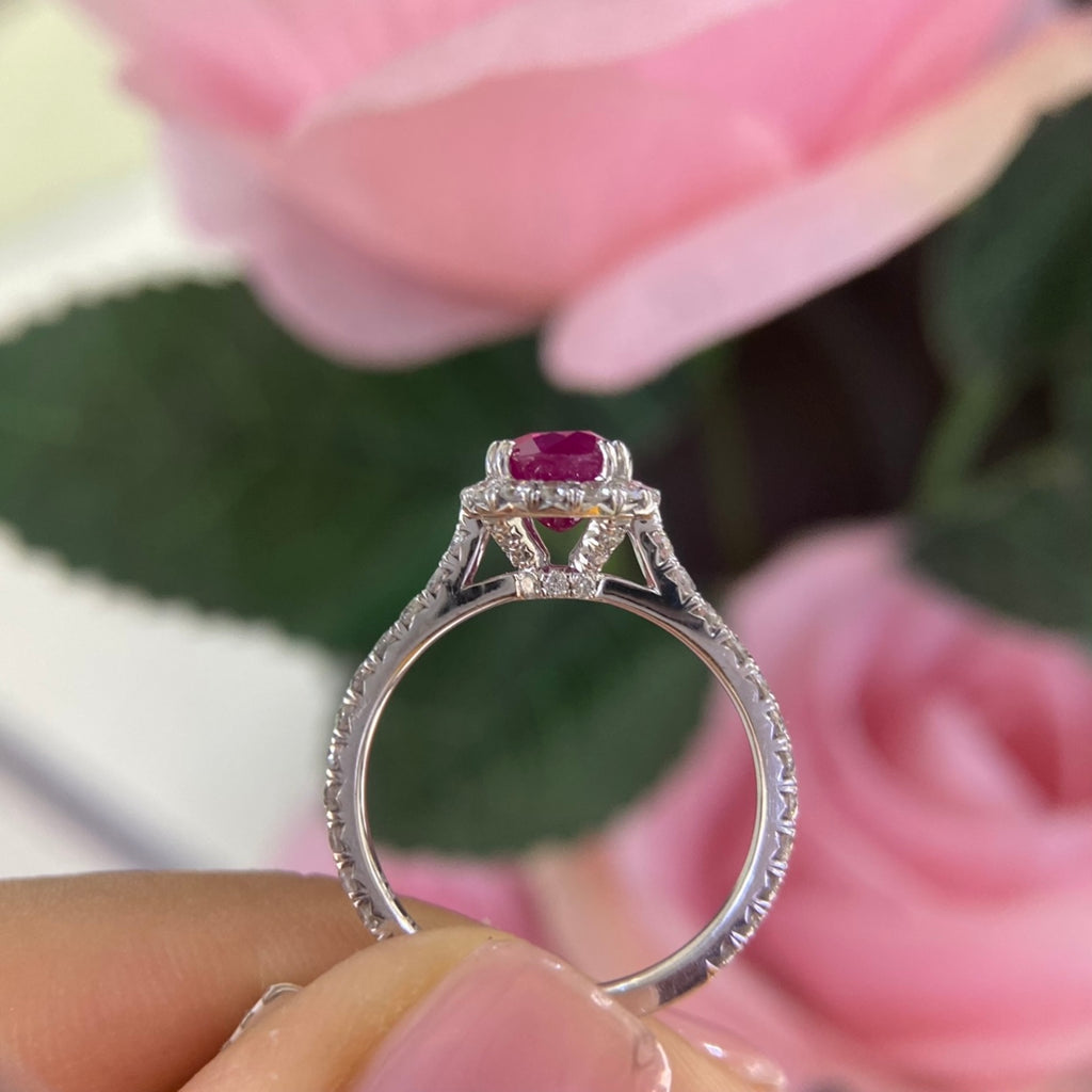 18K White Gold Ruby & Diamond Ring – 1.32CT Ruby | RDR005