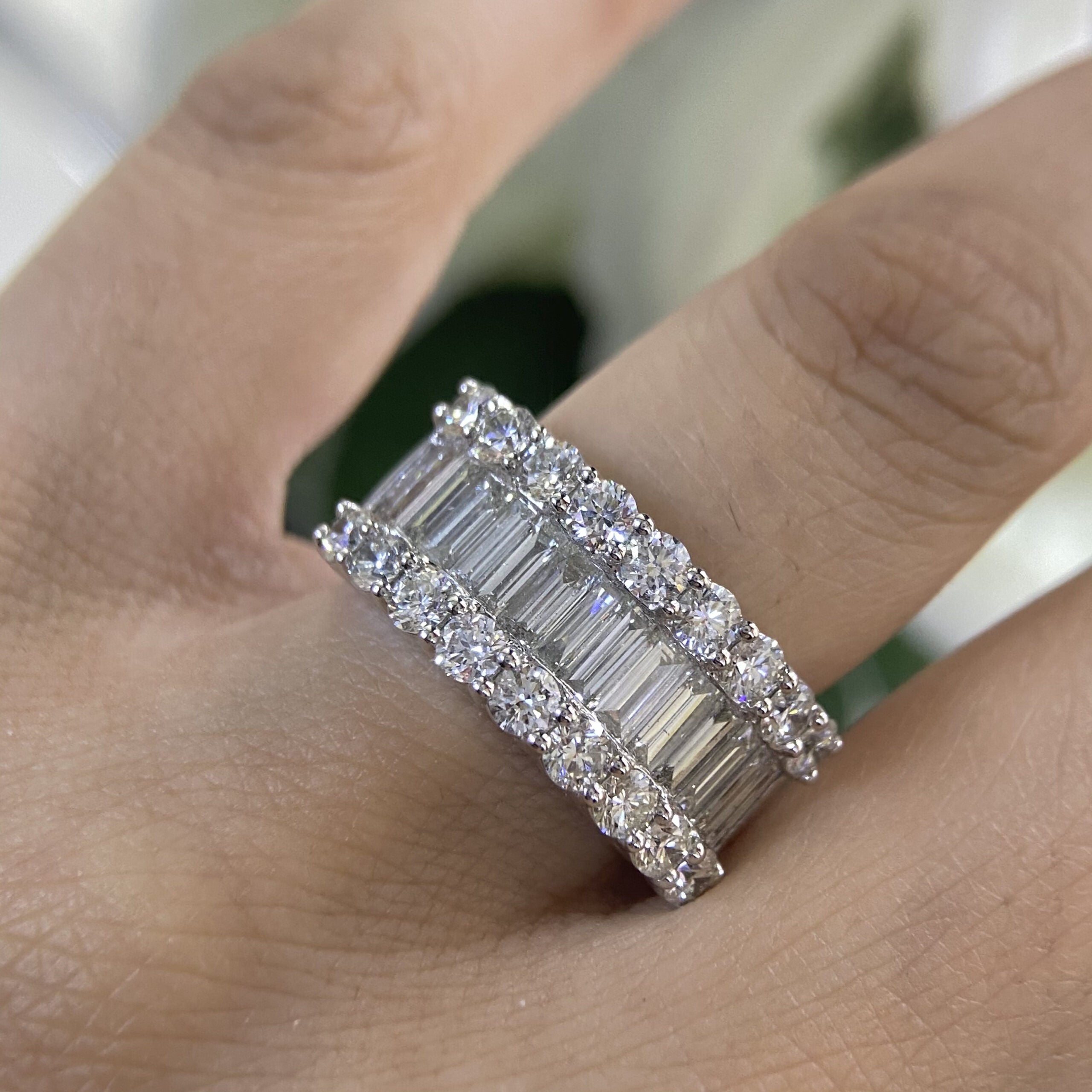 14K White Gold Diamond Ring – 3.58CT Total Diamonds | WB234