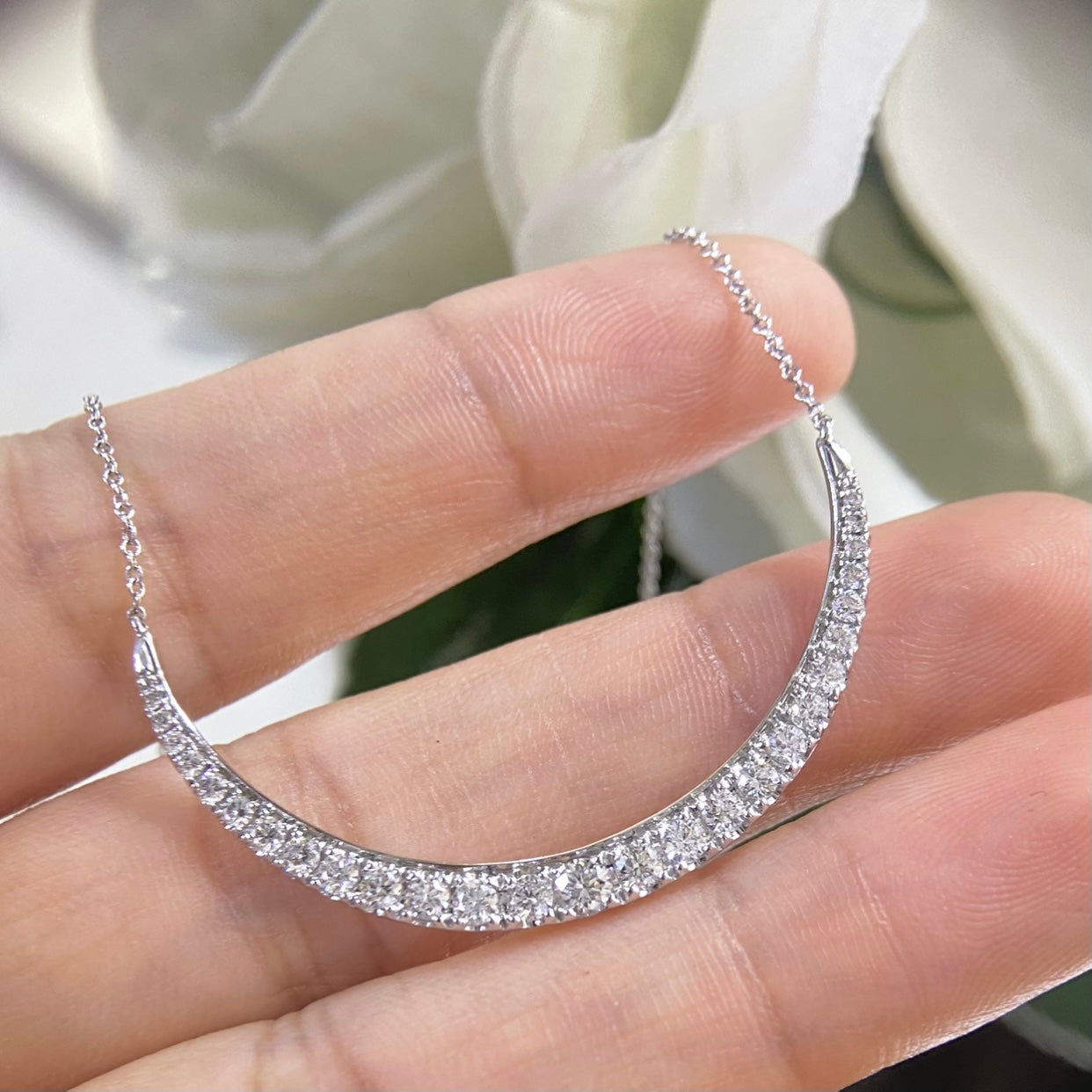 14K White Gold with 1.00ct in Diamonds Gorgeous Necklace as Moon style . DIER0145 N,TJJ