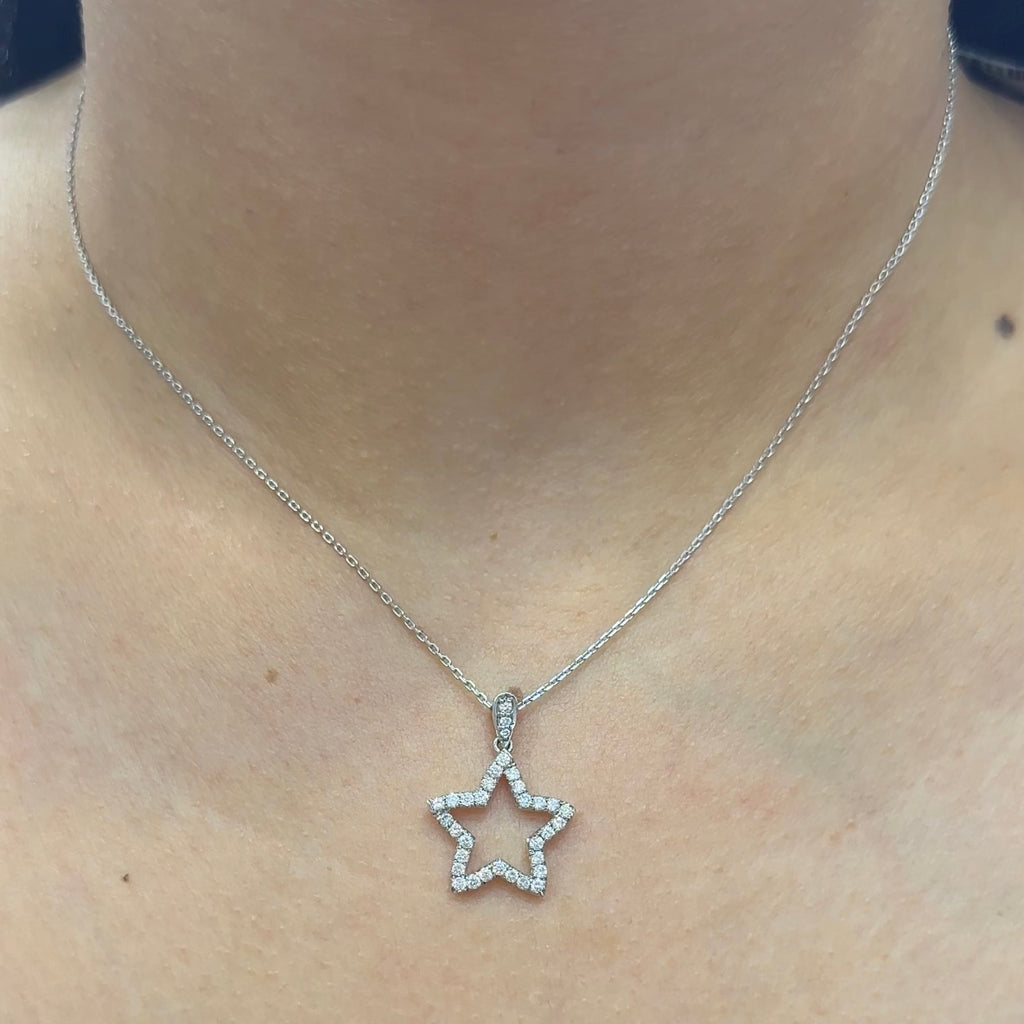18K White Gold Star Style 0.48ct in Diamonds Pendant. NIJ