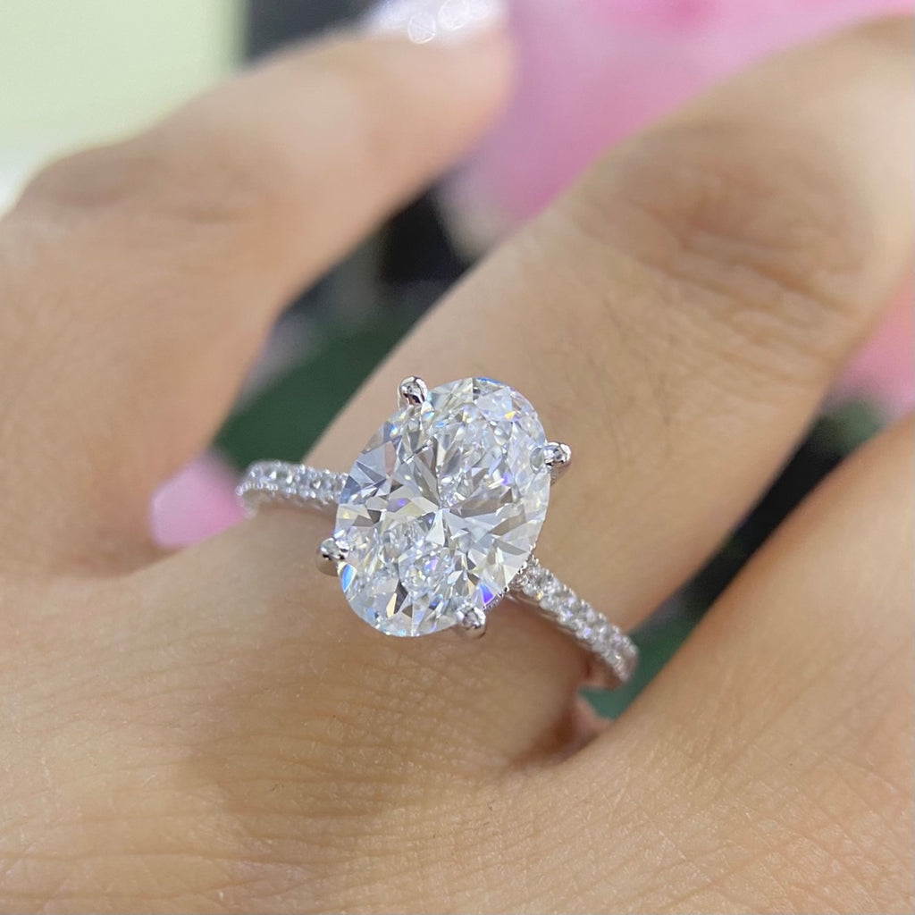 18K White Gold Oval Lab-Grown Diamond Ring – 3.07CT Center / 0.39CT Side Diamonds E/VS1 | OVER023