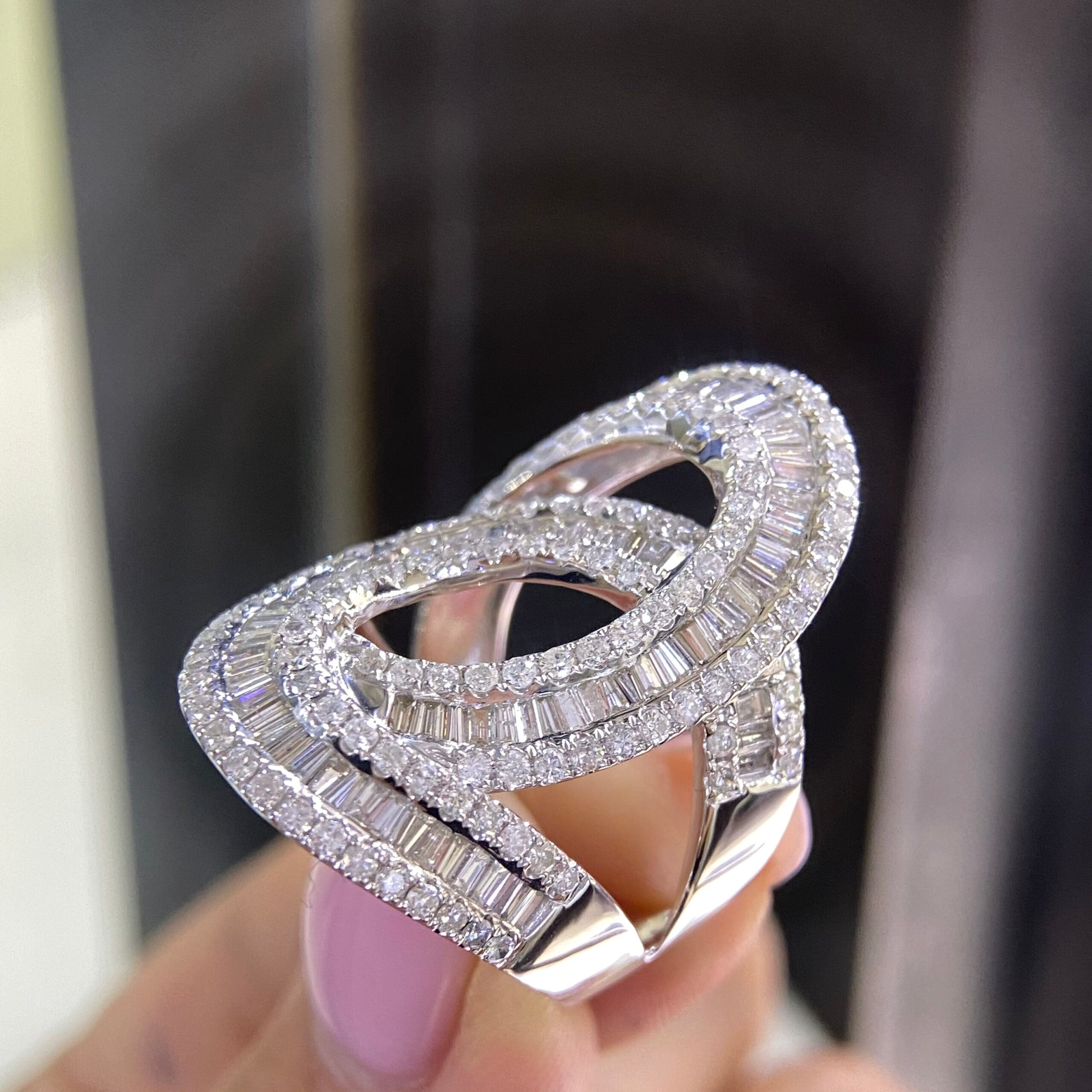 14K White Gold Diamond Ring – 2.90CT F-G/SI | DR068