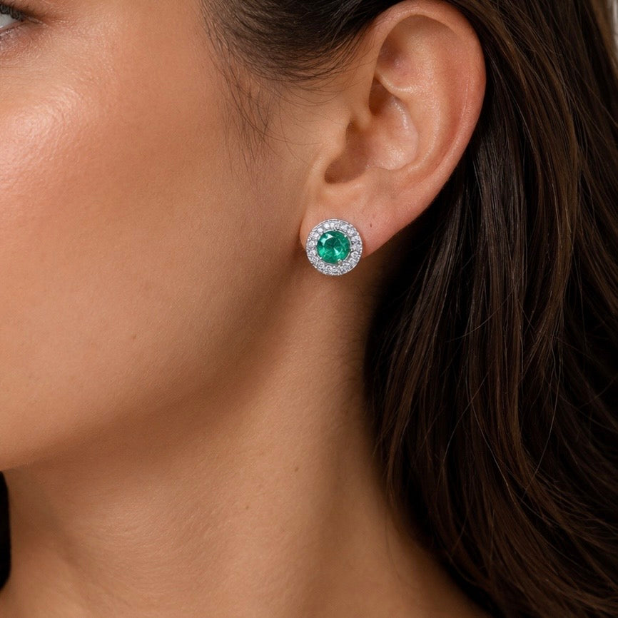 14K White Gold Natural Emeralds 2.16ct with 0.65ct in diamonds. GJJJ