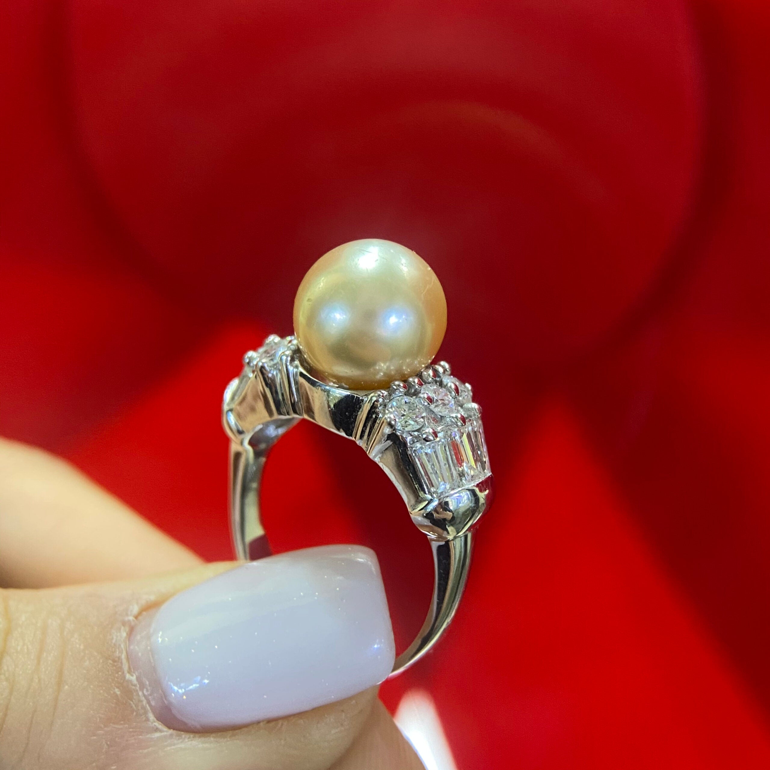 18K White Gold Natural Pearl & Diamond Ring – 1.10CT Diamonds | PEARL01