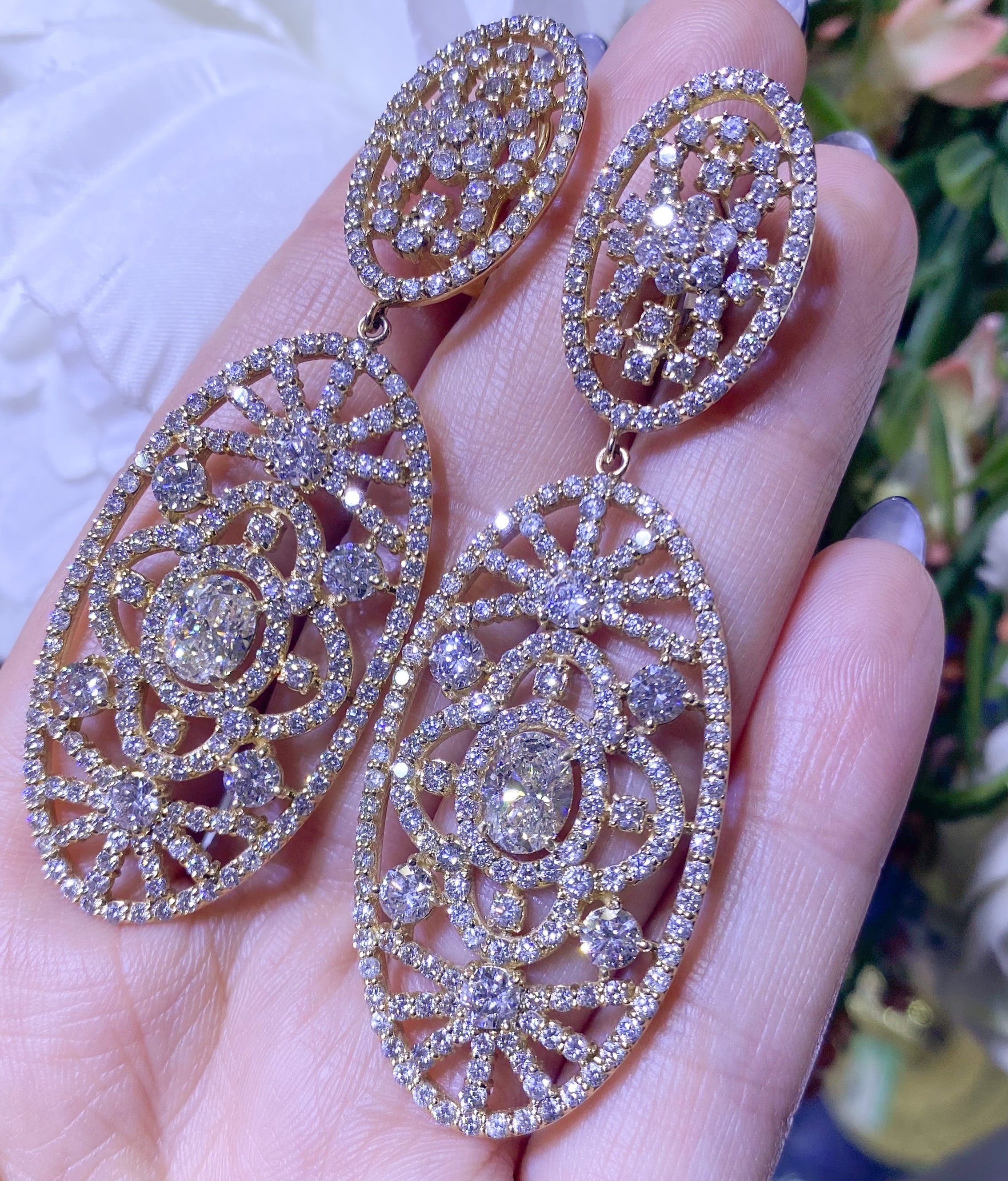 14KT Yellow Gold Diamond Earrings Featuring 2.08CT of GIA-Certified Diamonds (H/SI2), Accented by 10.15CT of Natural Diamonds DIER0186 IITJJ
