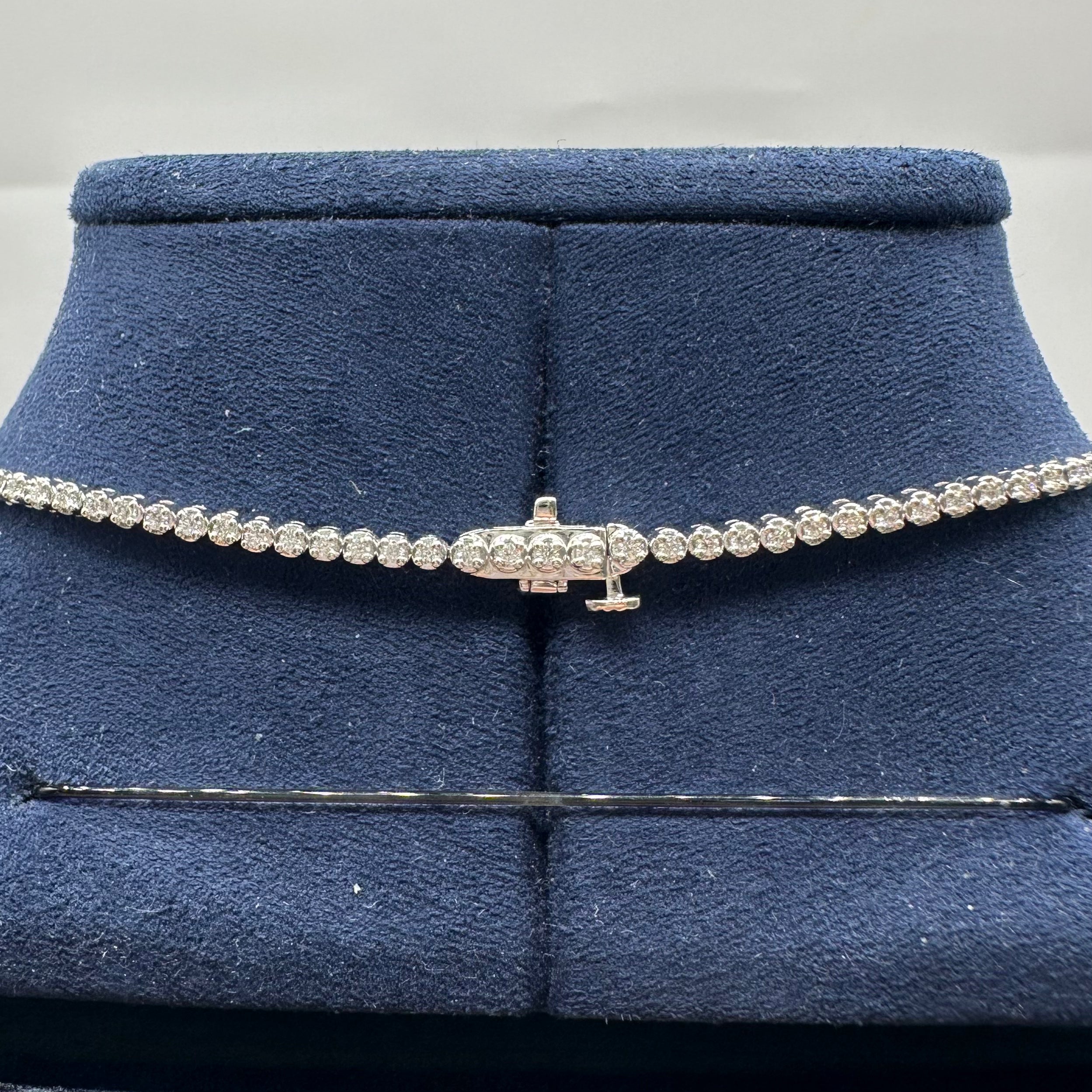 14K White Gold 2.60CT Natural Diamond Necklace – 15” DN053 ITJJ