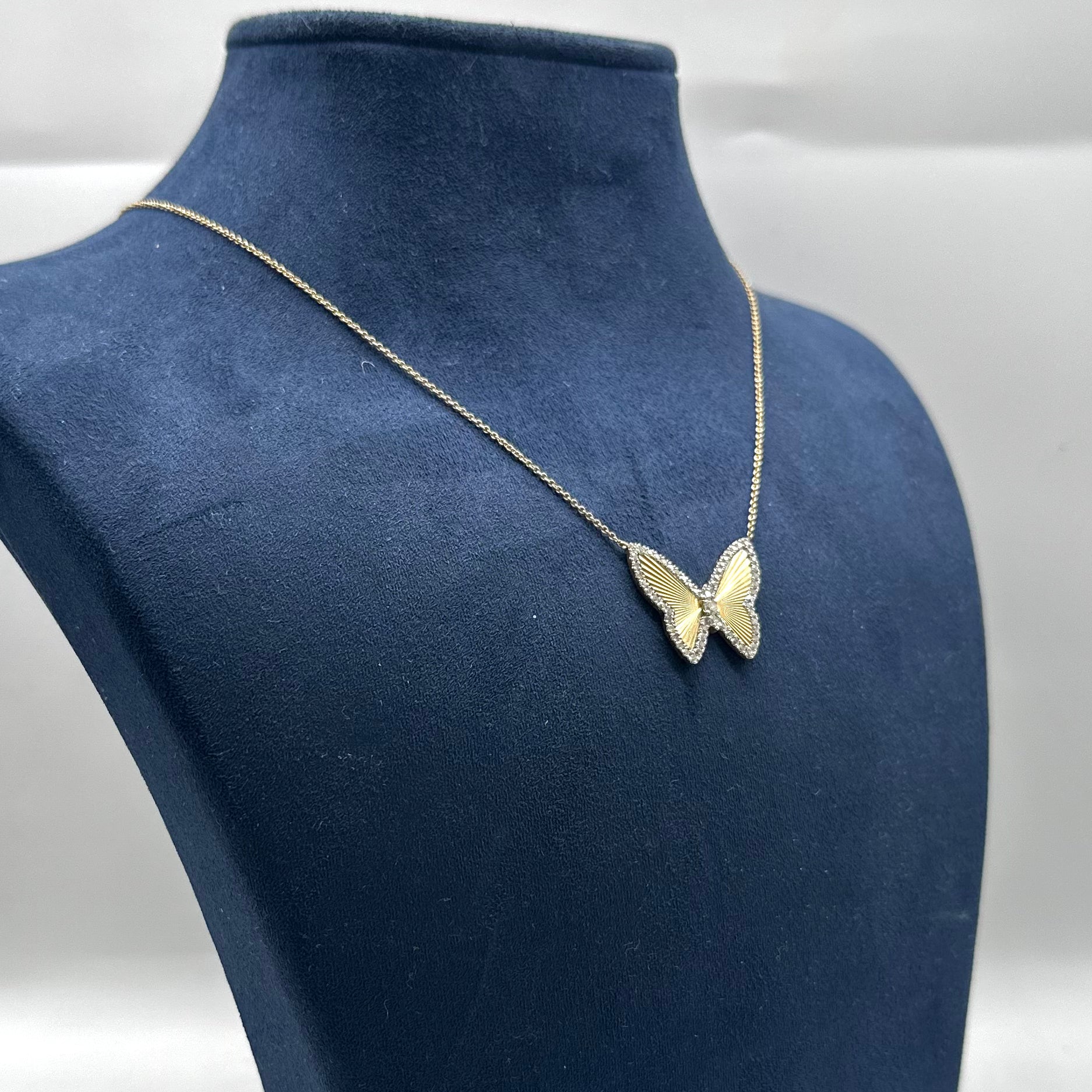 0.56CT Diamond Butterfly Pendant Necklace KVN00302