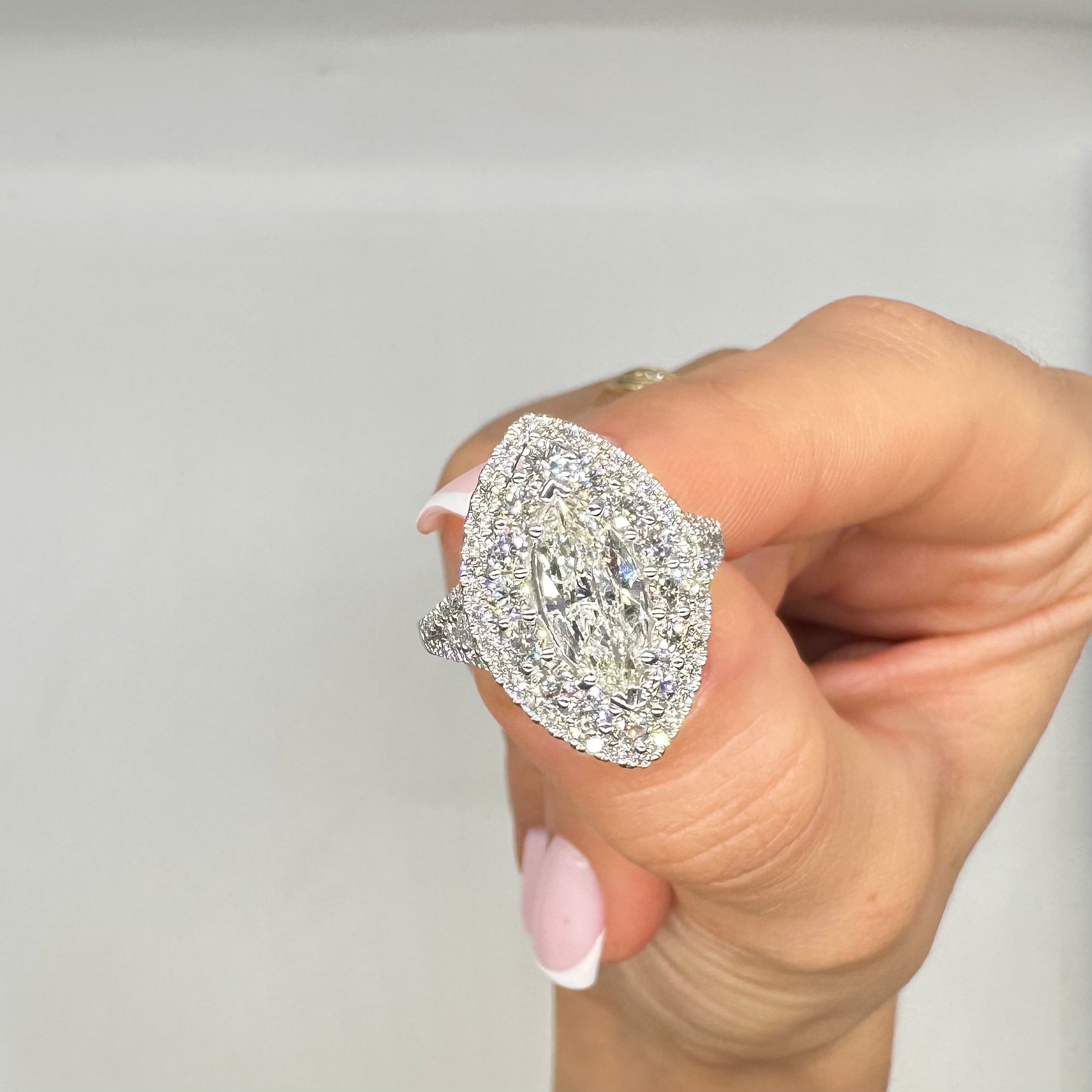 18K White Gold 2.55CT Diamond Ring MQER021 IAJJ IAJJ