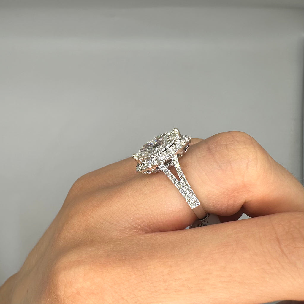 18K White Gold 2.14CT Marquise Diamond Ring MQER012 LNJ GJTJ