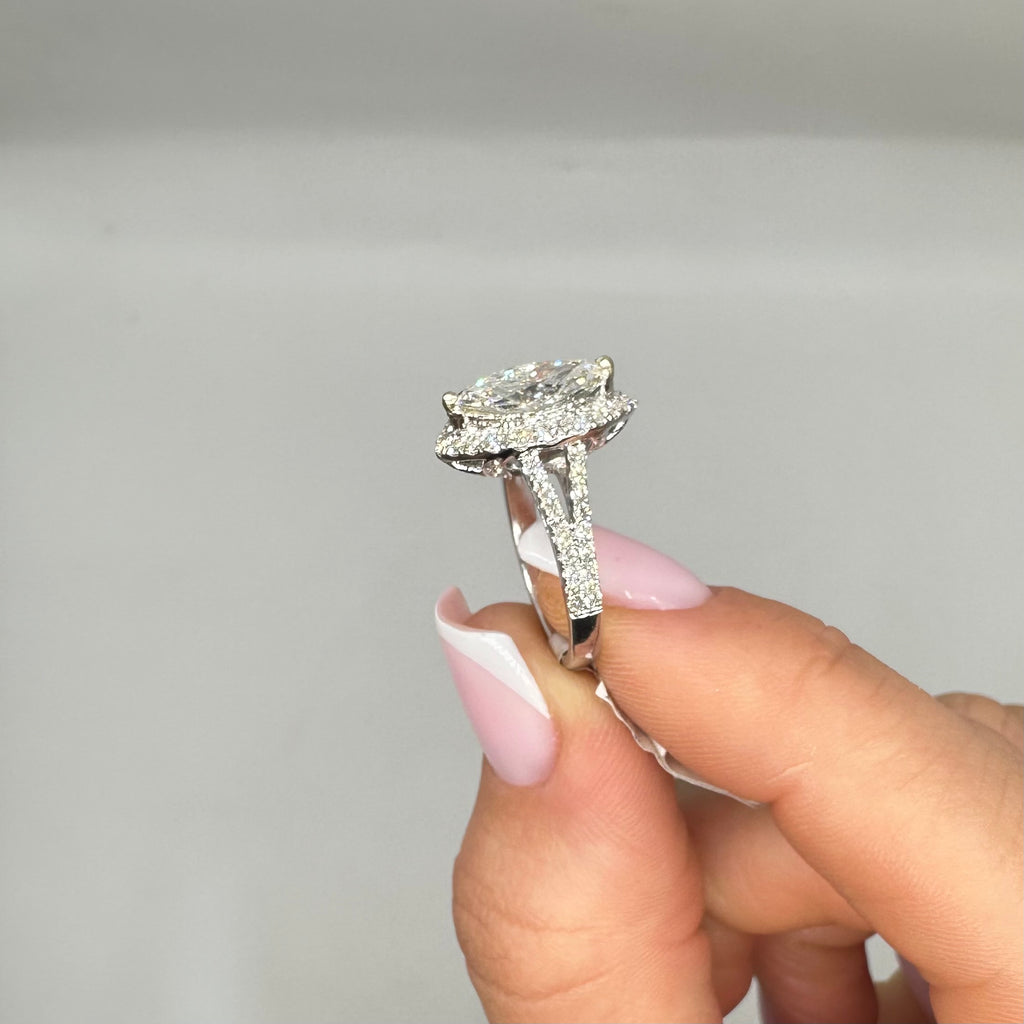 18K White Gold 2.14CT Marquise Diamond Ring MQER012 LNJ GJTJ
