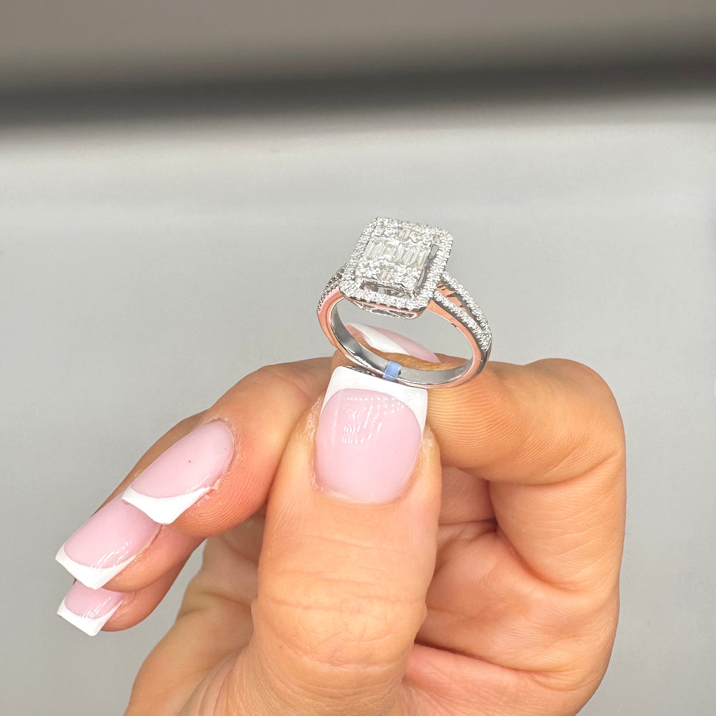 14K White Gold Round & Baguette Diamond Ring 0.69CT PJR5372WG
