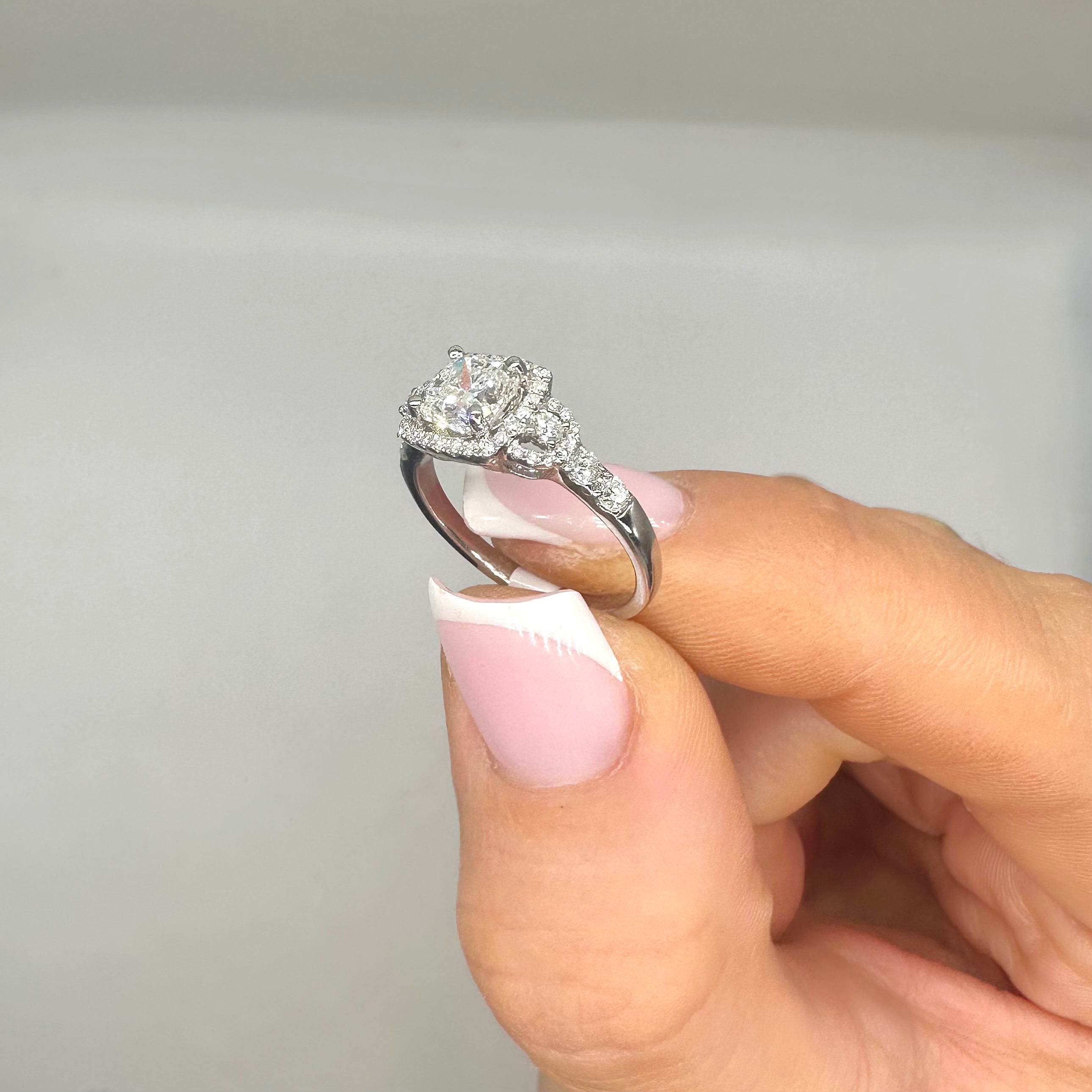 14K White Gold 1.40CT Diamond Ring  CUSHDR025 IATJ