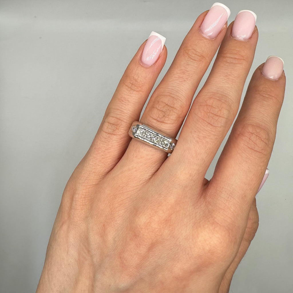 Platinum 0.90CT Diamond Ring WB018 IAJJ