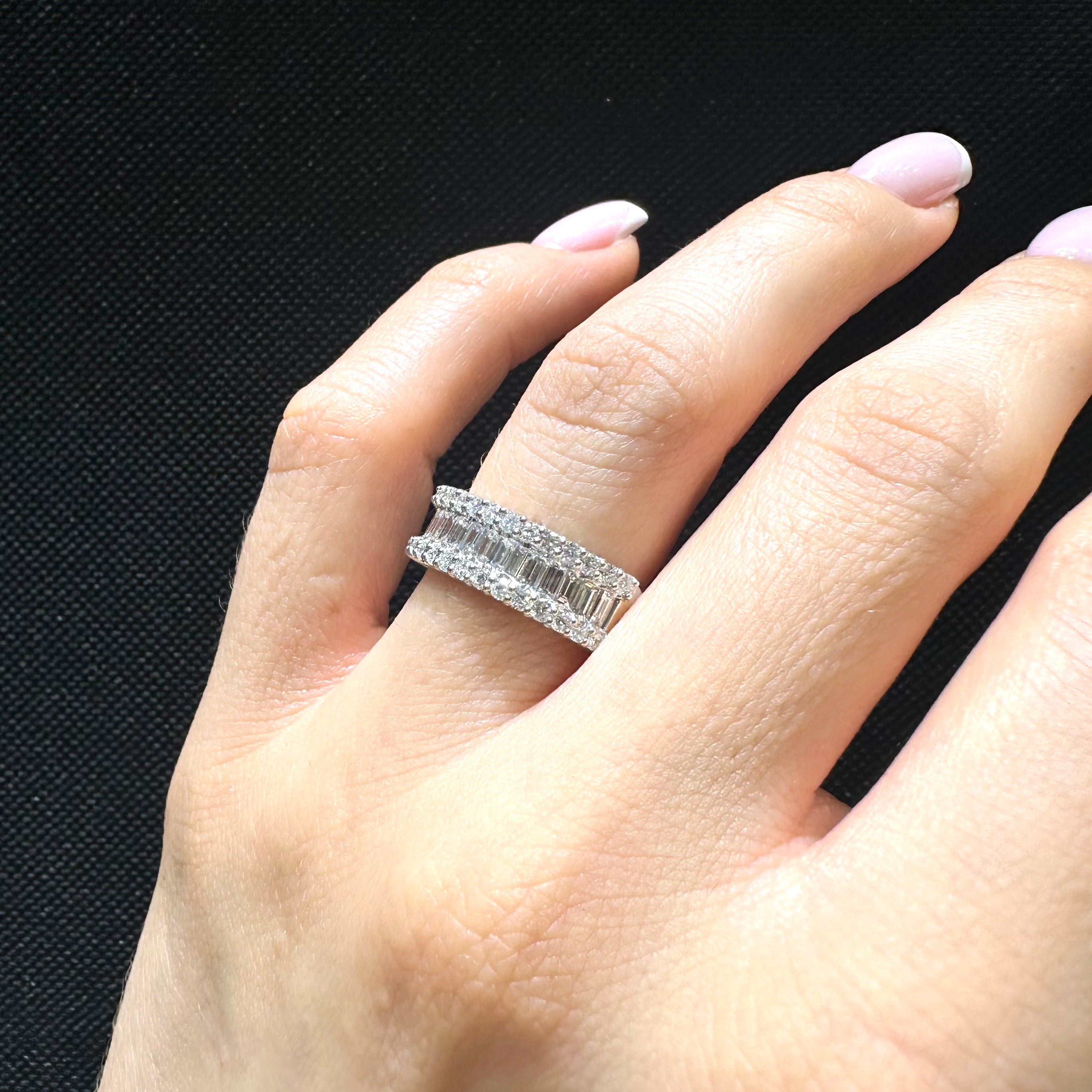 18K White Gold Band Ring with 1.80CT Diamonds WB0012 IETJ