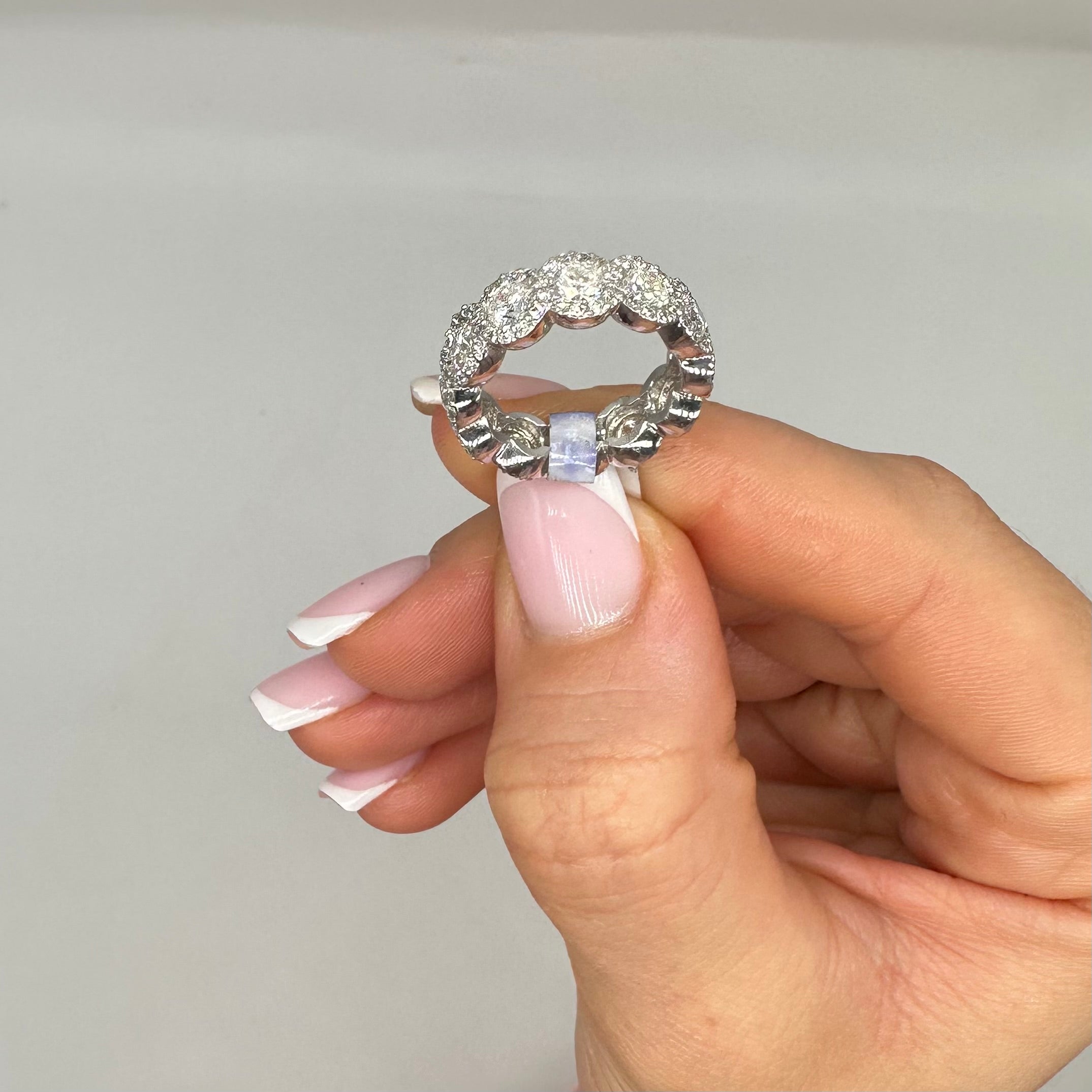 14K White Gold Diamond Band Ring 3.90CT Size 6 WB515 NJJJ