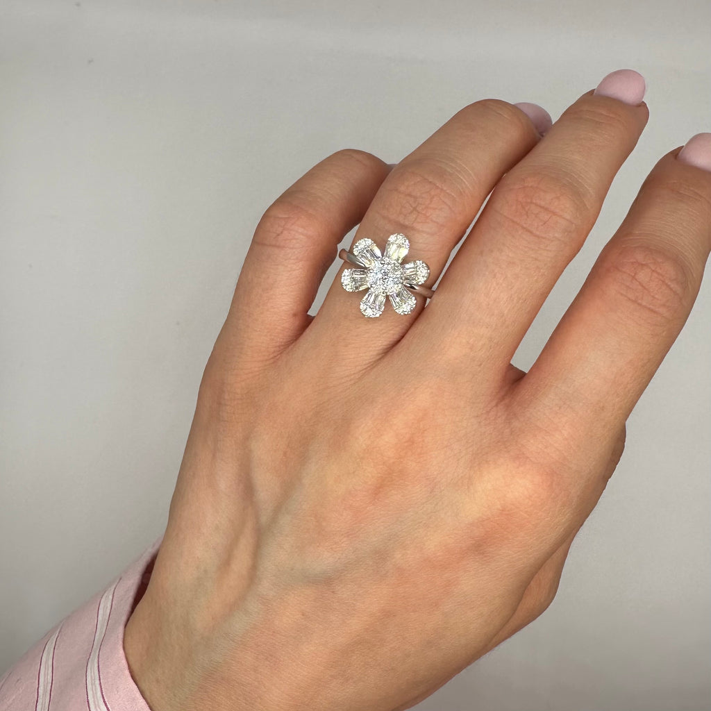 14K White Gold Diamond Floral Ring 0.99CT PJR53531B-032