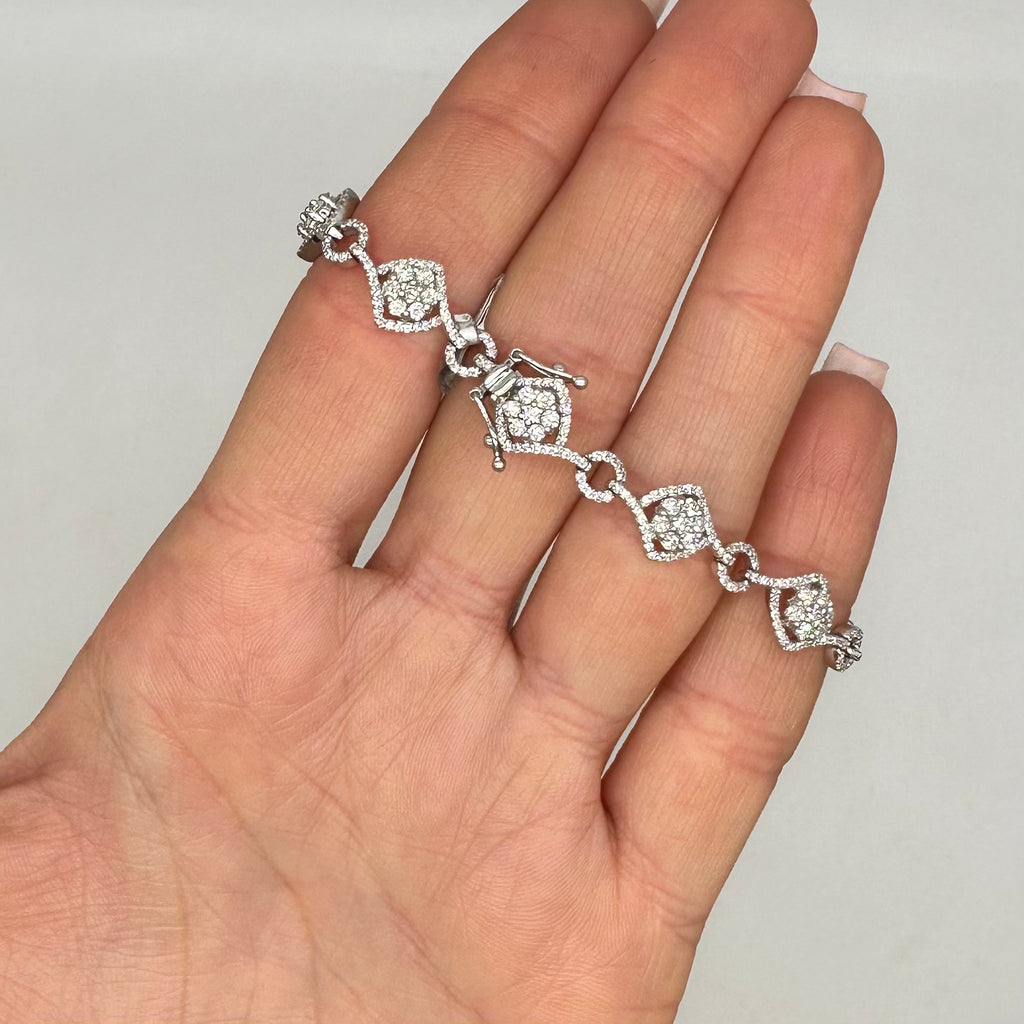 14K White Gold Diamond Bracelet – 3.04 CT DB037 GJJJ