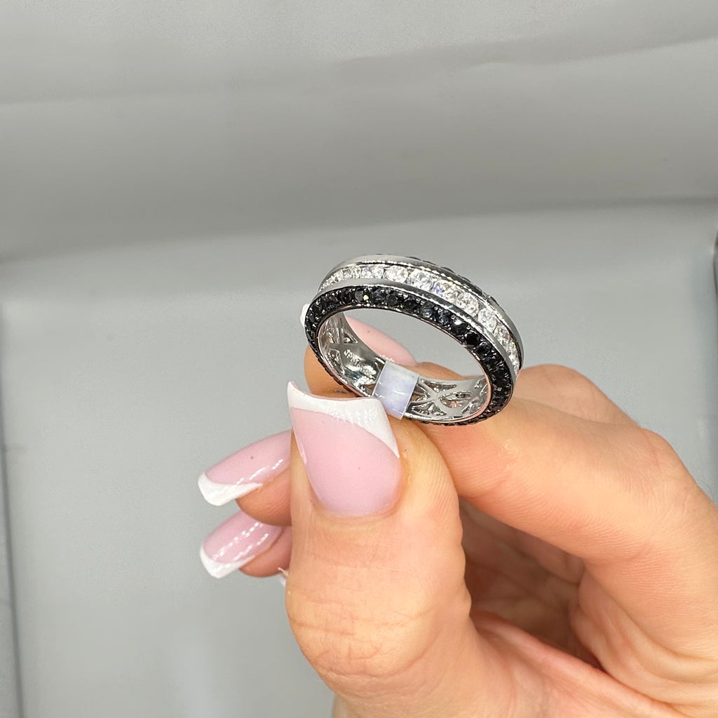 18K White Gold Black & White Diamond Band Ring – 2.92CT WB0192 LTJ