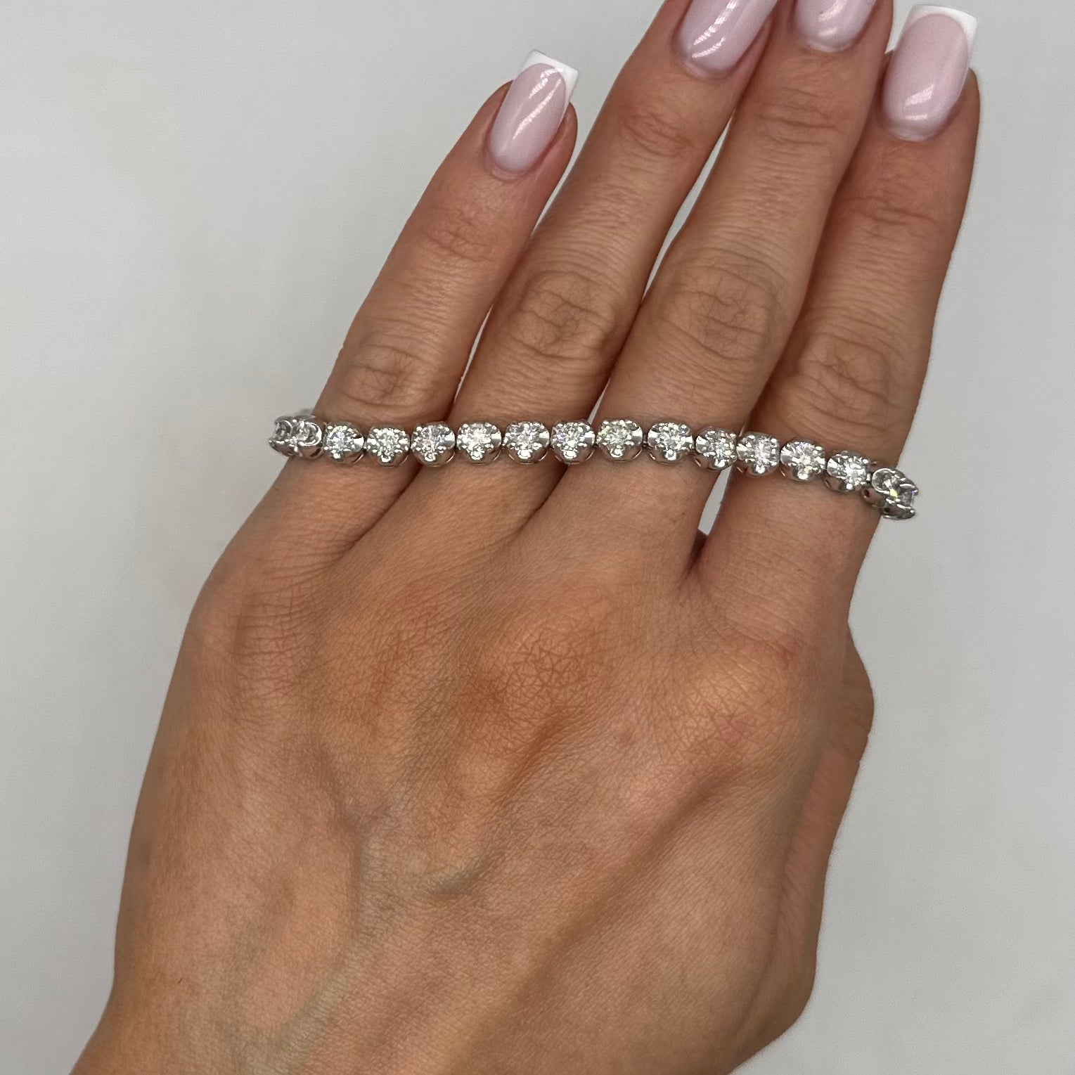 14K White Gold Diamond Bracelet – 6.10 CT DB0069 AJJJ