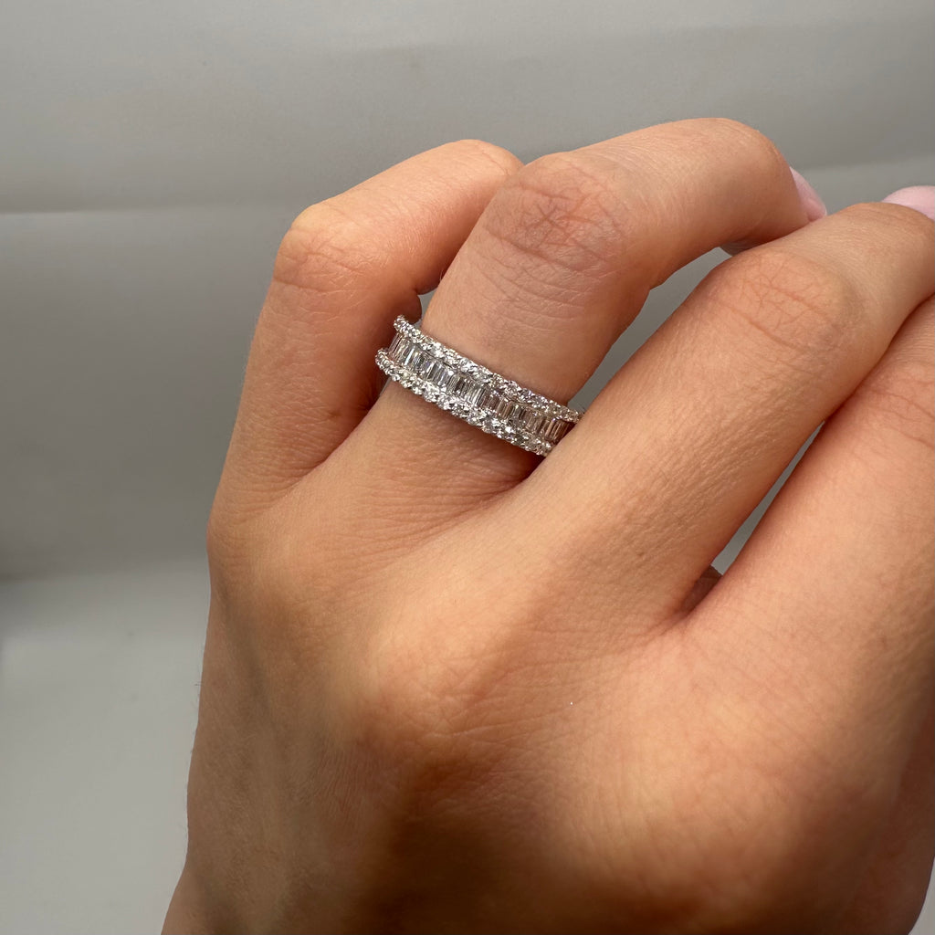 14K White Gold Round & Baguette Diamond Band Ring – 2.58CT WB130 ILGL