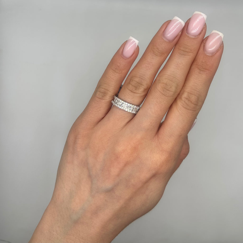 14K White Gold Round & Baguette Diamond Band Ring – 2.58CT WB130 ILGL