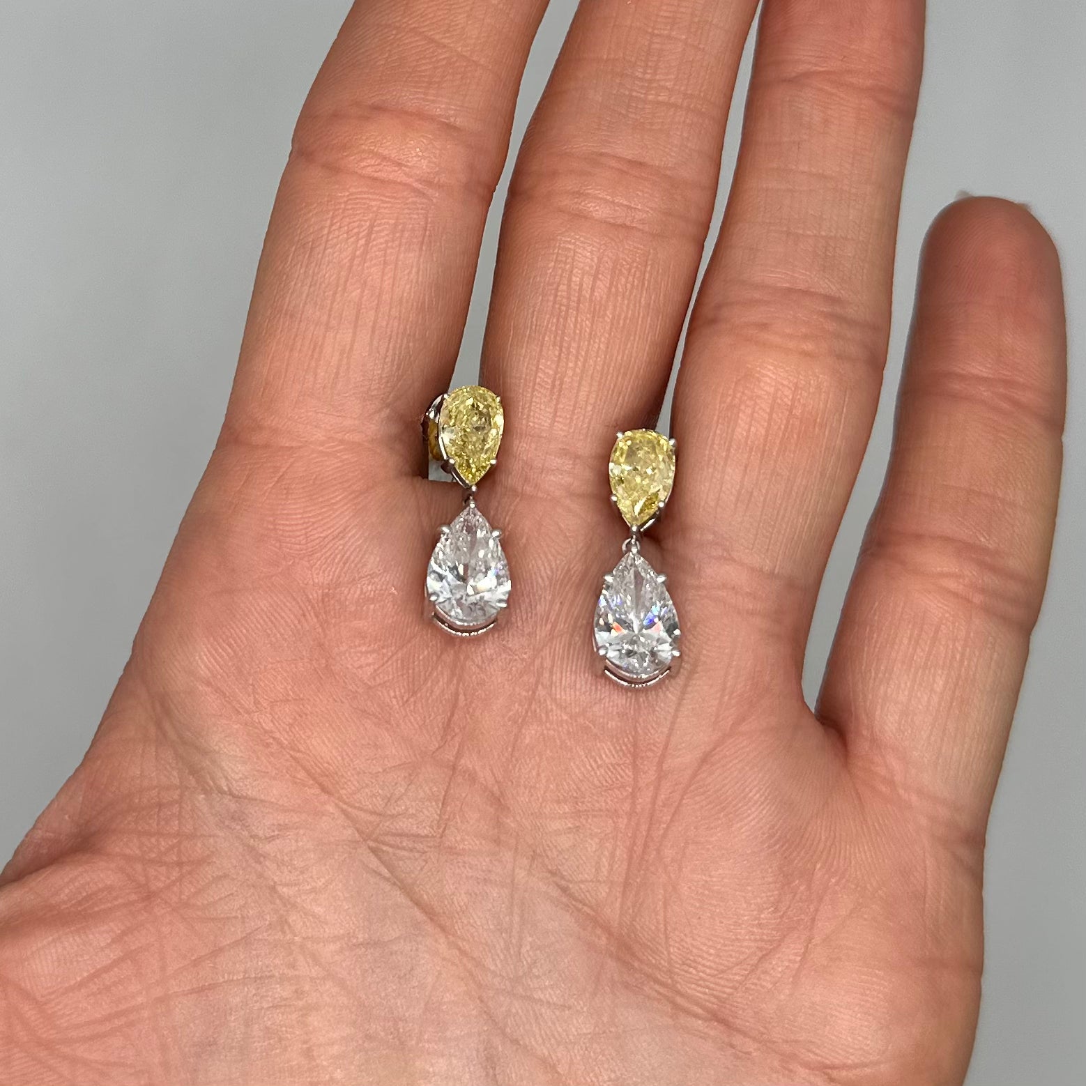 14K White Gold 6.65CT Lab Grown Yellow & White Diamond Drop Earrings ER00028 ITJJ