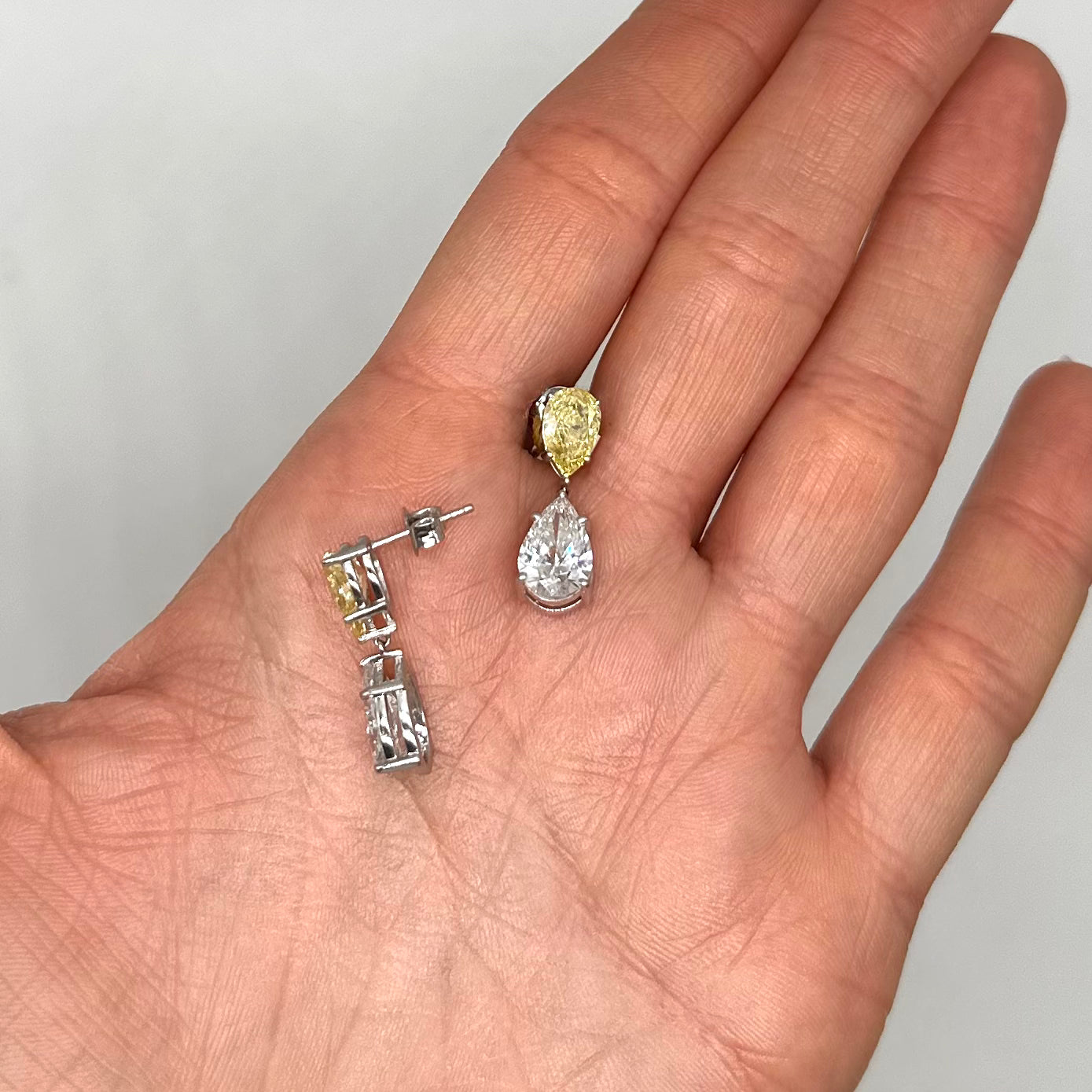 14K White Gold 6.65CT Lab Grown Yellow & White Diamond Drop Earrings ER00028 ITJJ