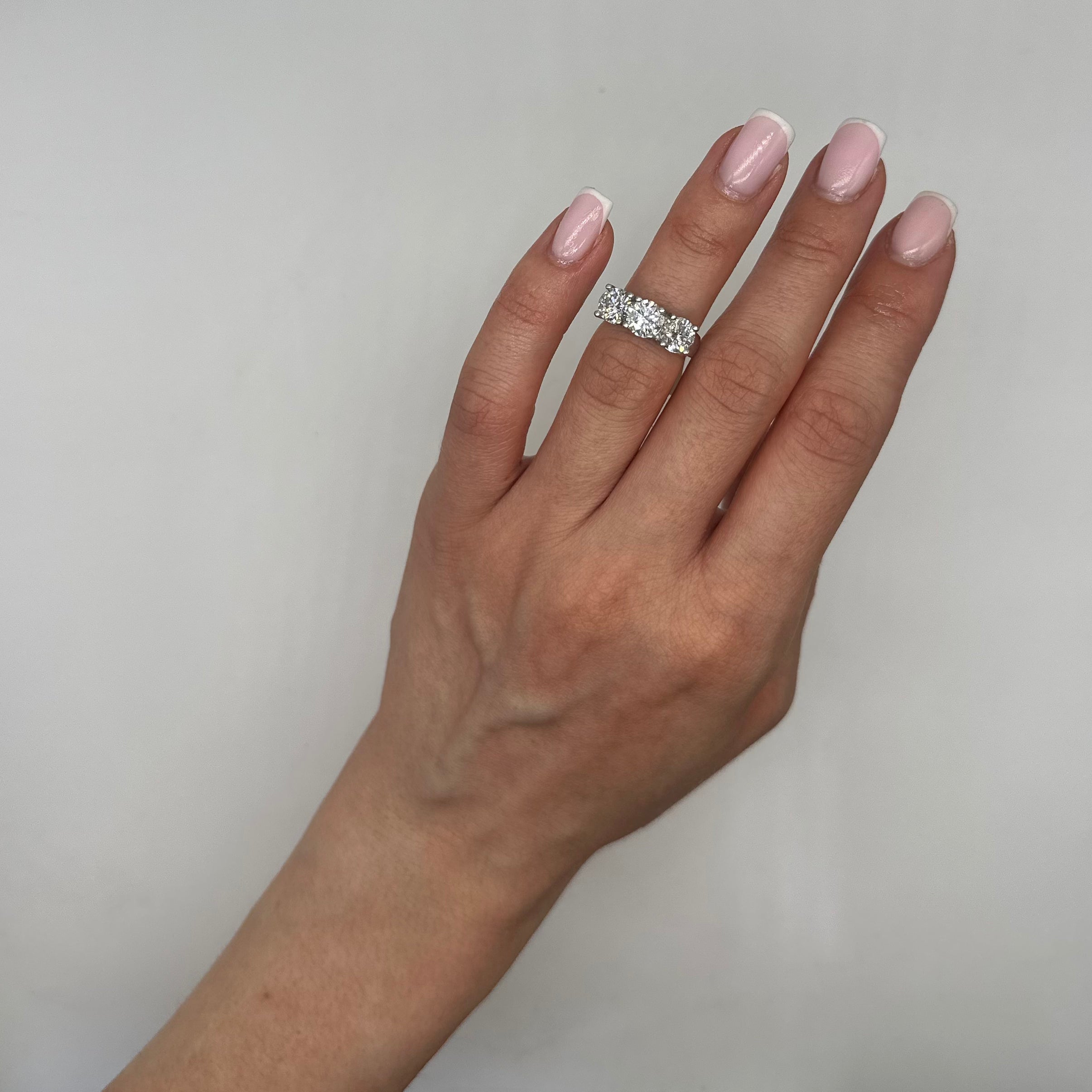 Platinum Ring with 3.18CT Round Diamonds | Size 5.5 DR108 ETJJ