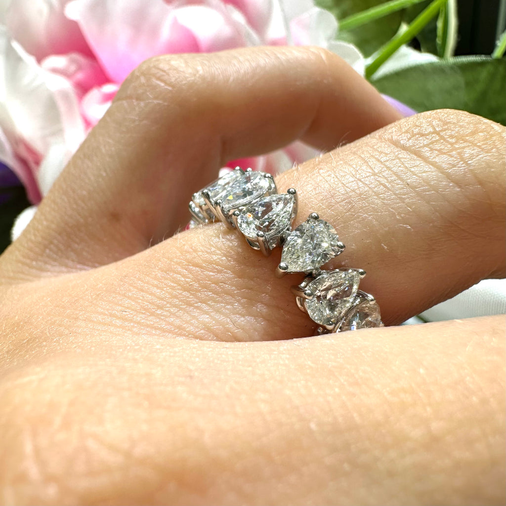4.29ct Pear cut Diamond Ring in 18k White Gold