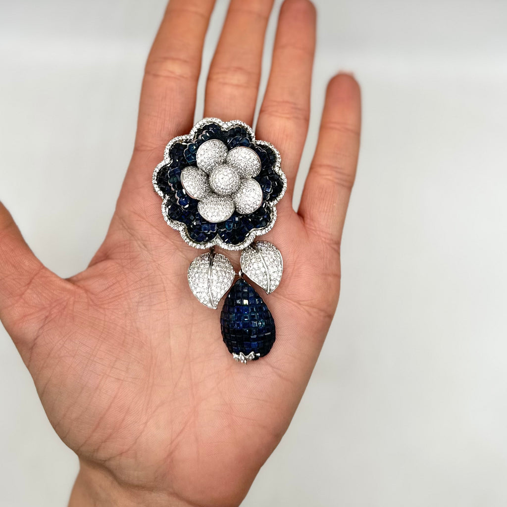 18K White Gold Diamond & Sapphire Floral Pin/Pendant – 8 CT Diamonds, 24 CT Sapphires