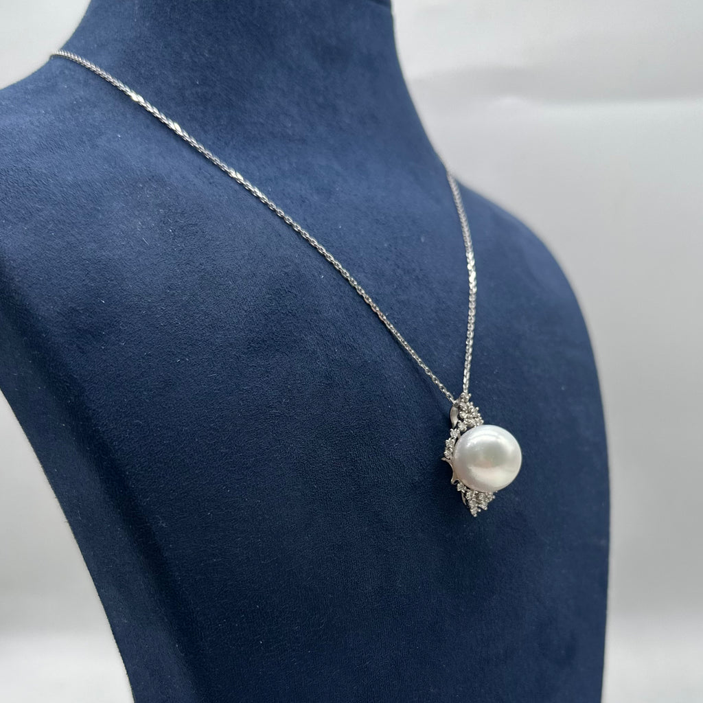 14K White Gold Mother-of-Pearl & Diamond Pendant Necklace — 0.53 CTW Diamonds, 17.40 CTW Mother of Pearl ITJJ