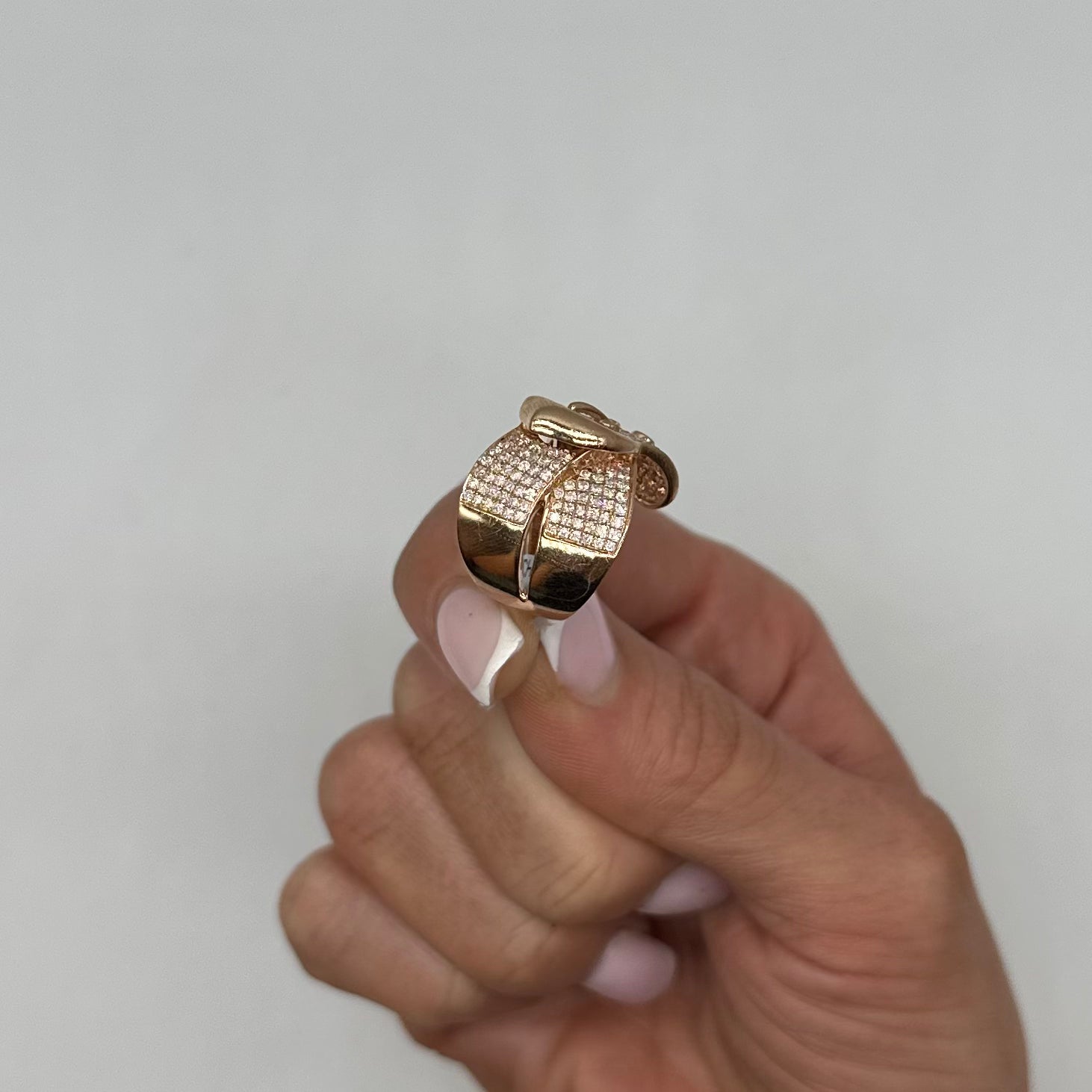 14K Rose Gold Pavé Diamond Buckle Ring – 1.42CT IATJ
