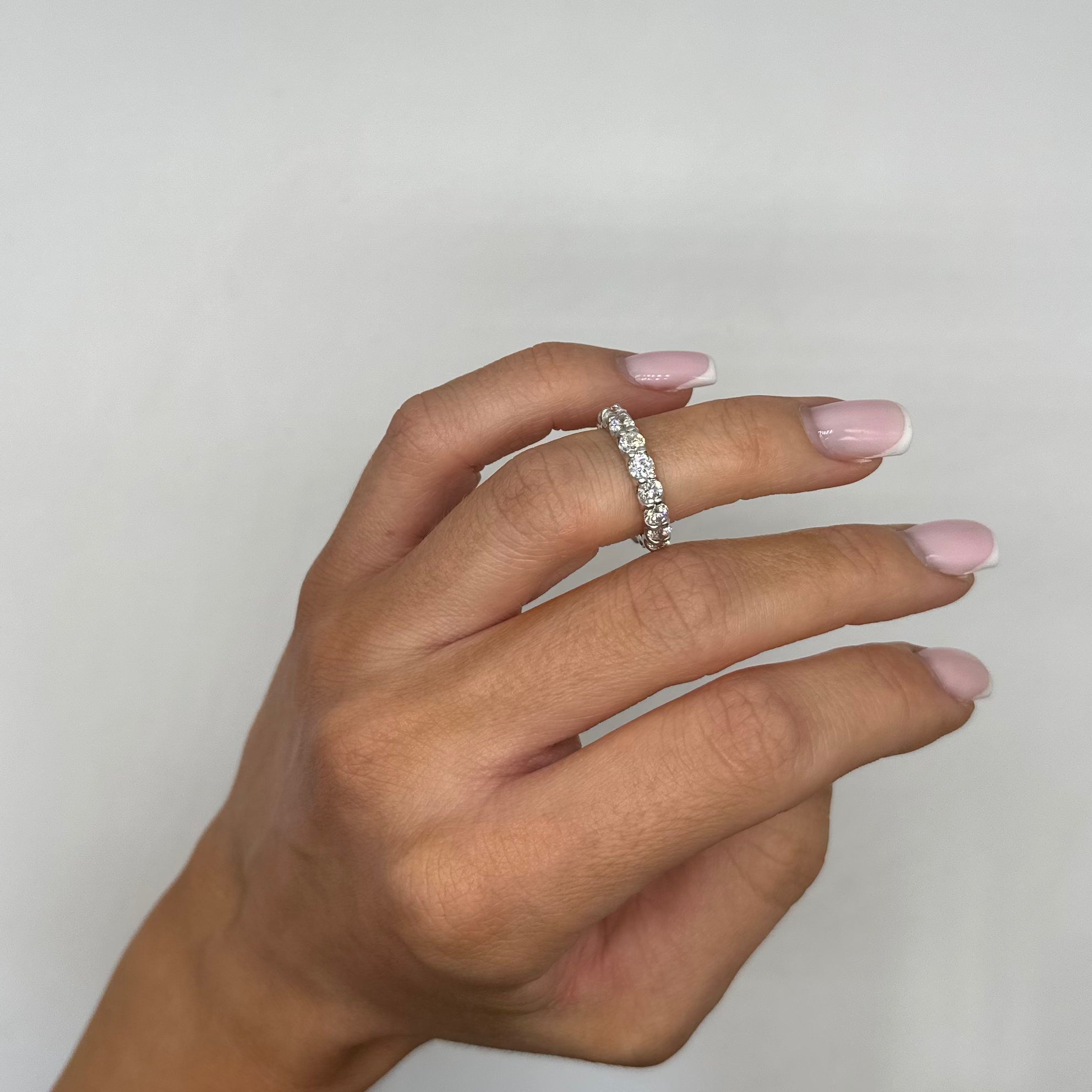 14K White Gold 3.17CT Round Diamond Eternity Band Ring WB035 ILJJ