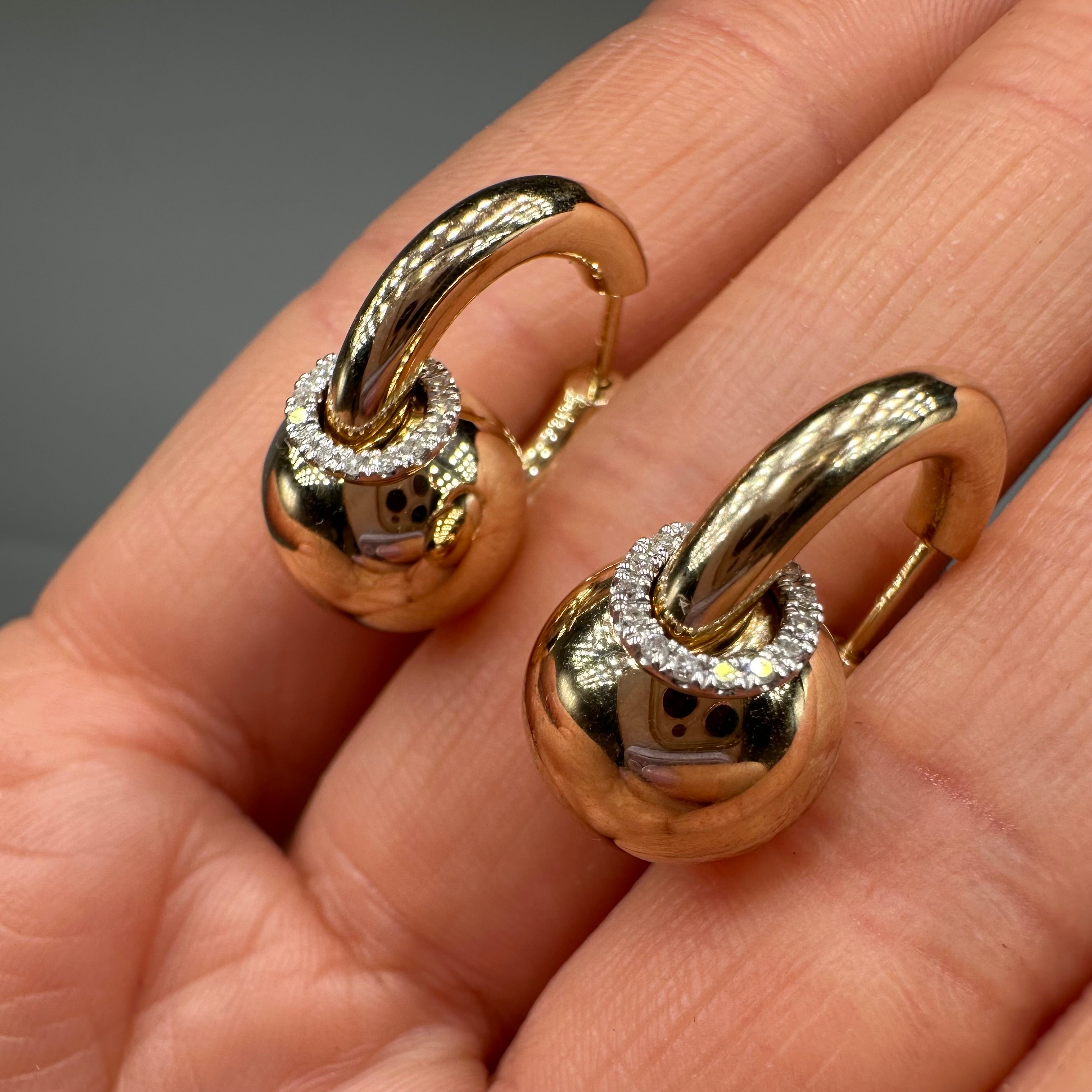14K Yellow Gold Diamond Charm Hoop Earrings KVE00385-002 INJJ