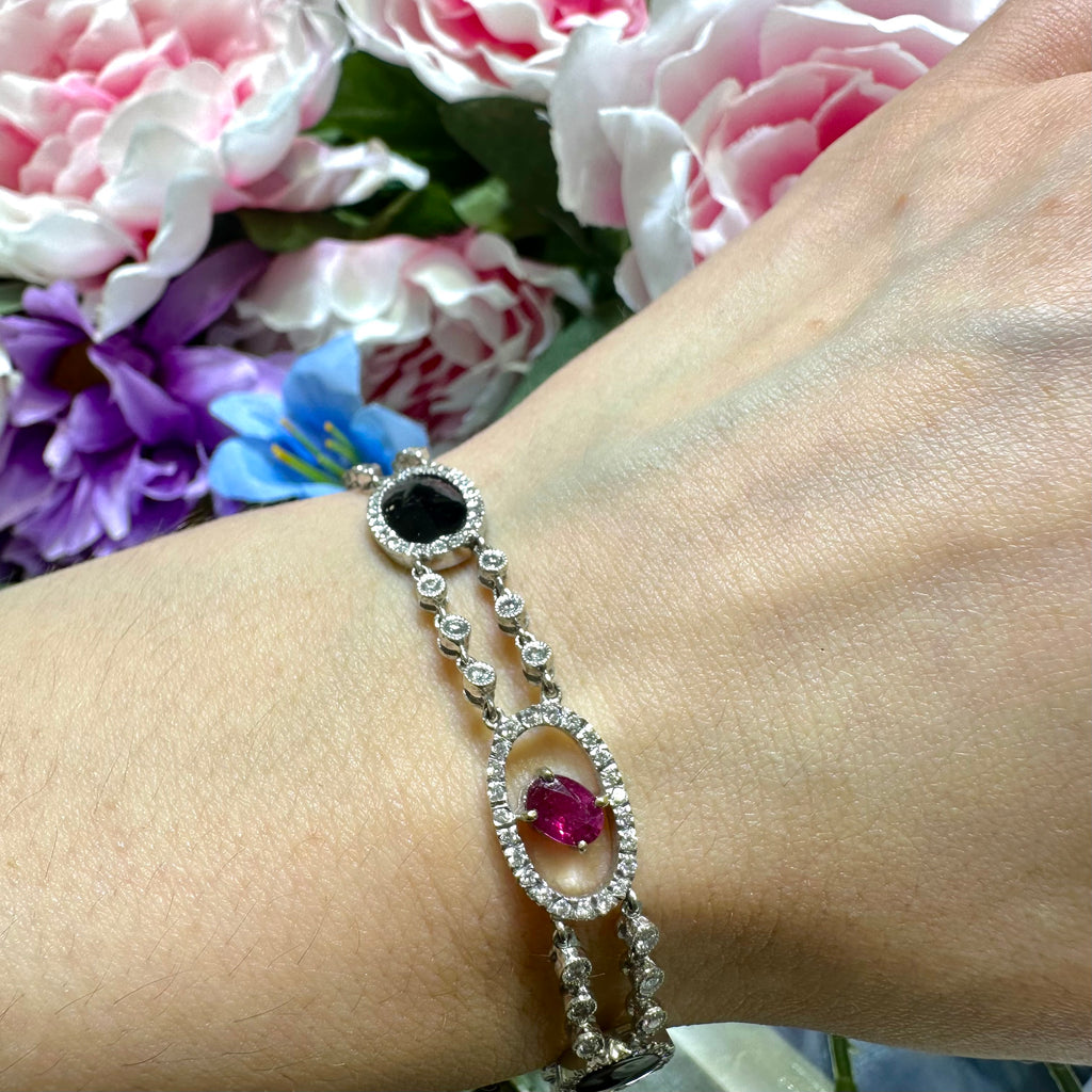 18K White Gold Diamond, Ruby & Black Onyx Bracelet – 1.50ct Diamonds, 1.80ct Gemstones DB0062 IIJJ