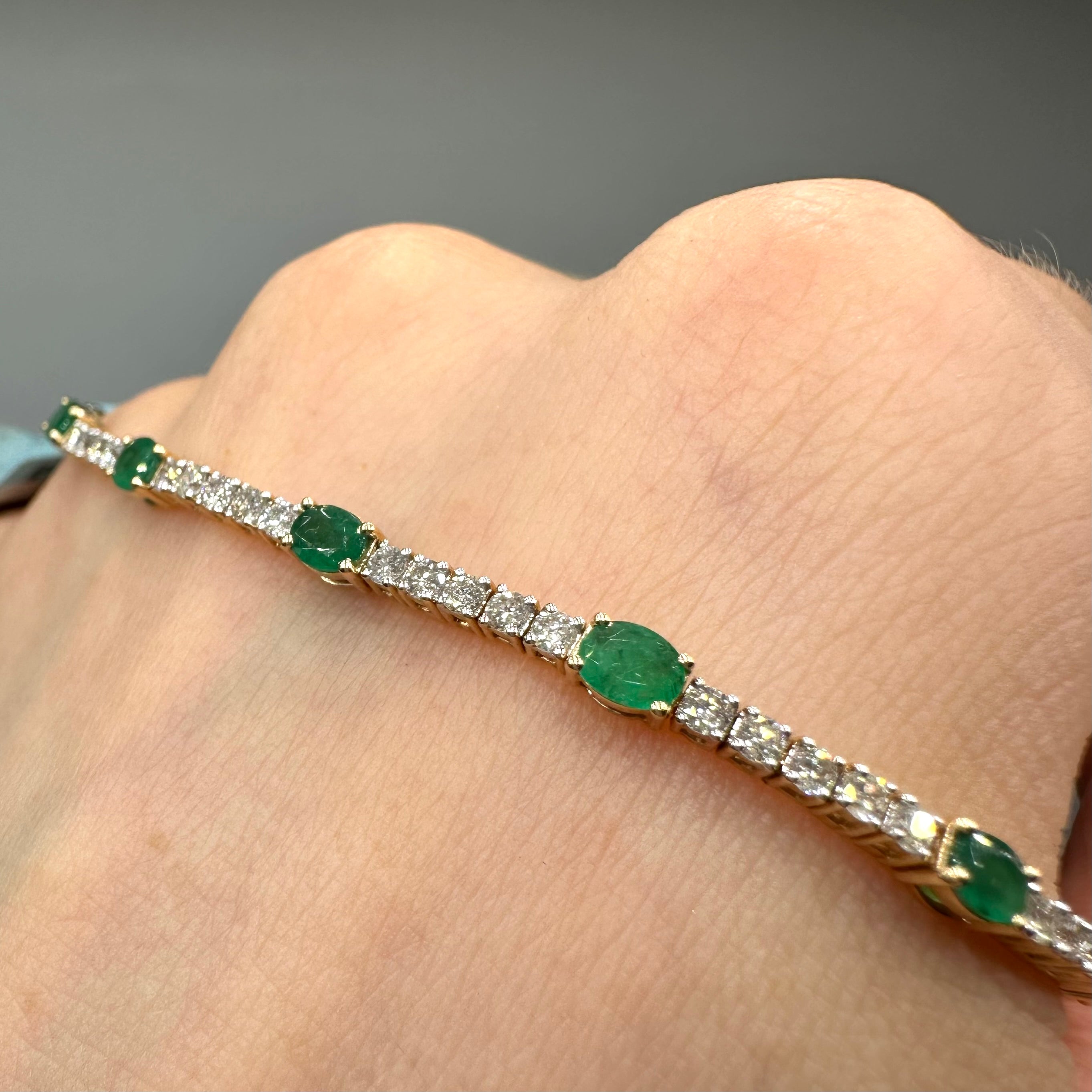 14K Yellow Gold Emerald & Diamond Bracelet – 1.75ct Emeralds & 1.75ct Diamonds EMDB09 IAJJ
