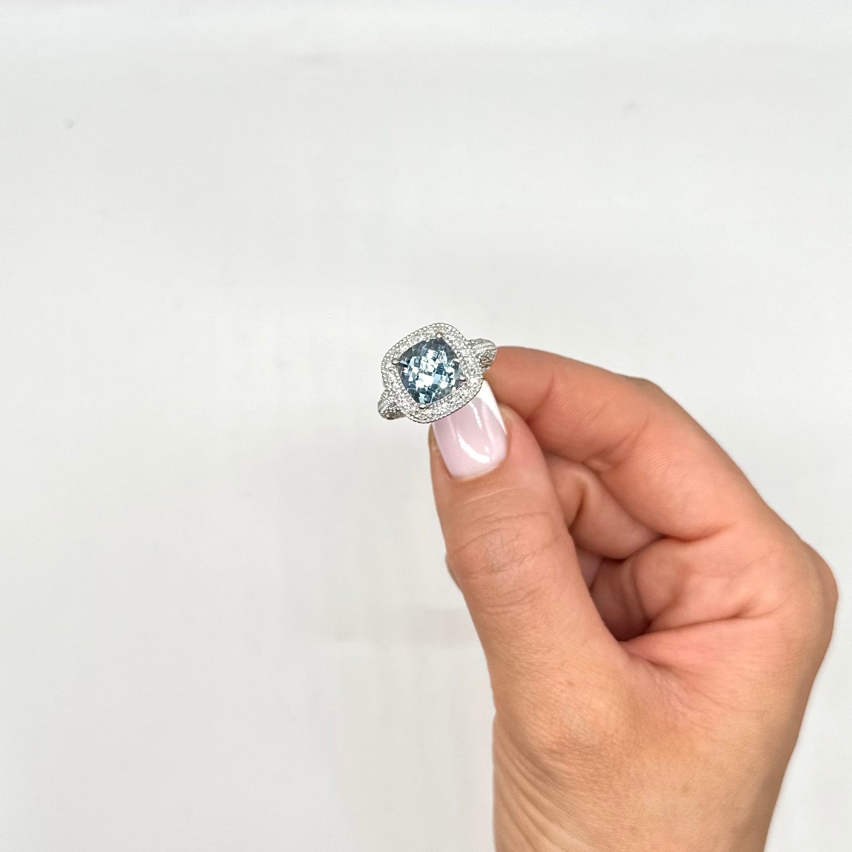 14K White Gold Aquamarine Diamond Ring – 4.08 CT Aquamarine, 0.50 CT Diamonds COLR0012 ITJJ