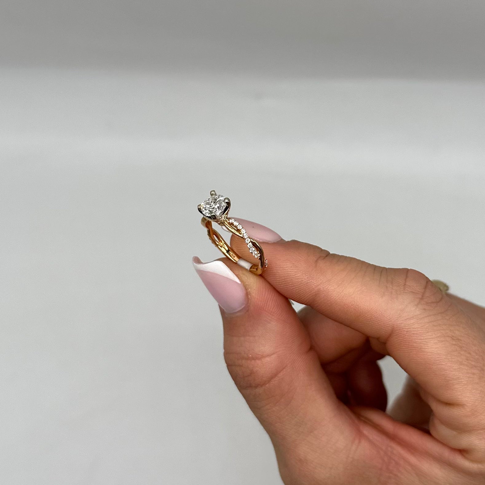 18K Rose Gold 1.23CT Diamond Twisted Engagement Ring with 1.02CT Clarity Enhanced Round Diamond RDER066 GETJ
